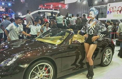 Oto ngoai se thong linh thi truong hinh anh