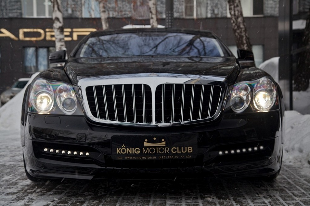 Các hệ thống cơ khí của Maybach 57S Xenatec Coupe tương tự như trên phiên bản 4 cửa. Cung cấp sức mạnh cho xe là khối động cơ V12 6,0 lít, tăng áp kép, được sản xuất bởi Mercedes-AMG, công suất 612 mã lực và mô-men xoắn cực đại 1.000 vòng/phút. Do đó, mẫu xe siêu sang này có thể tăng tốc từ 0-100 km/h trong khoảng 5 giây và có thể đạt vận tốc tối đa 275 km/h.  