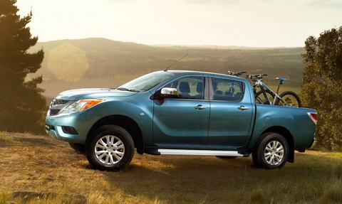 Mazda BT-50 - một trong những mẫu xe bán tải được nhập từ Thái Lan