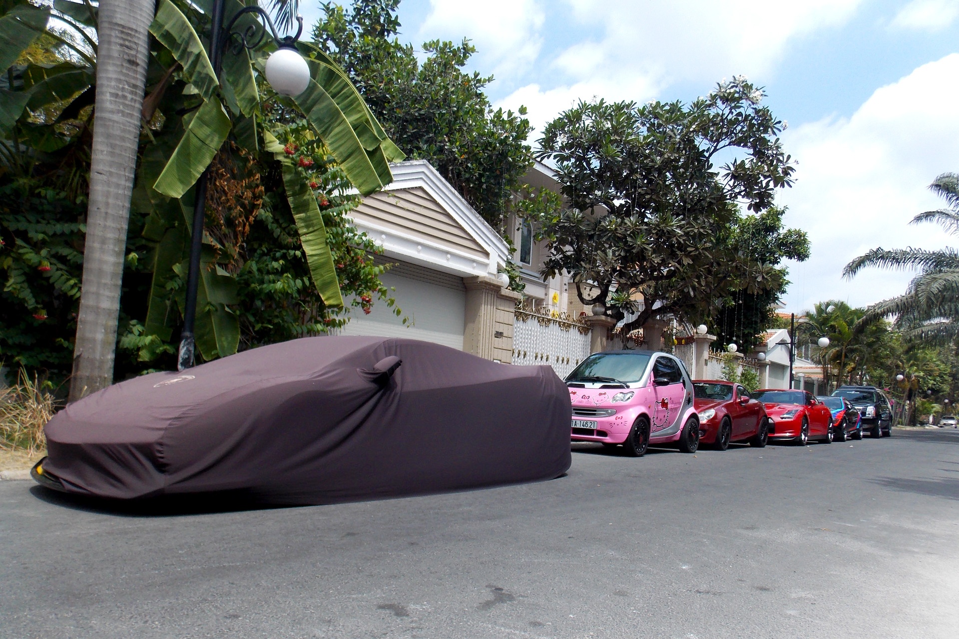 Dan sieu xe, xe sieu sang hop mat dau nam tai Sai Gon hinh anh