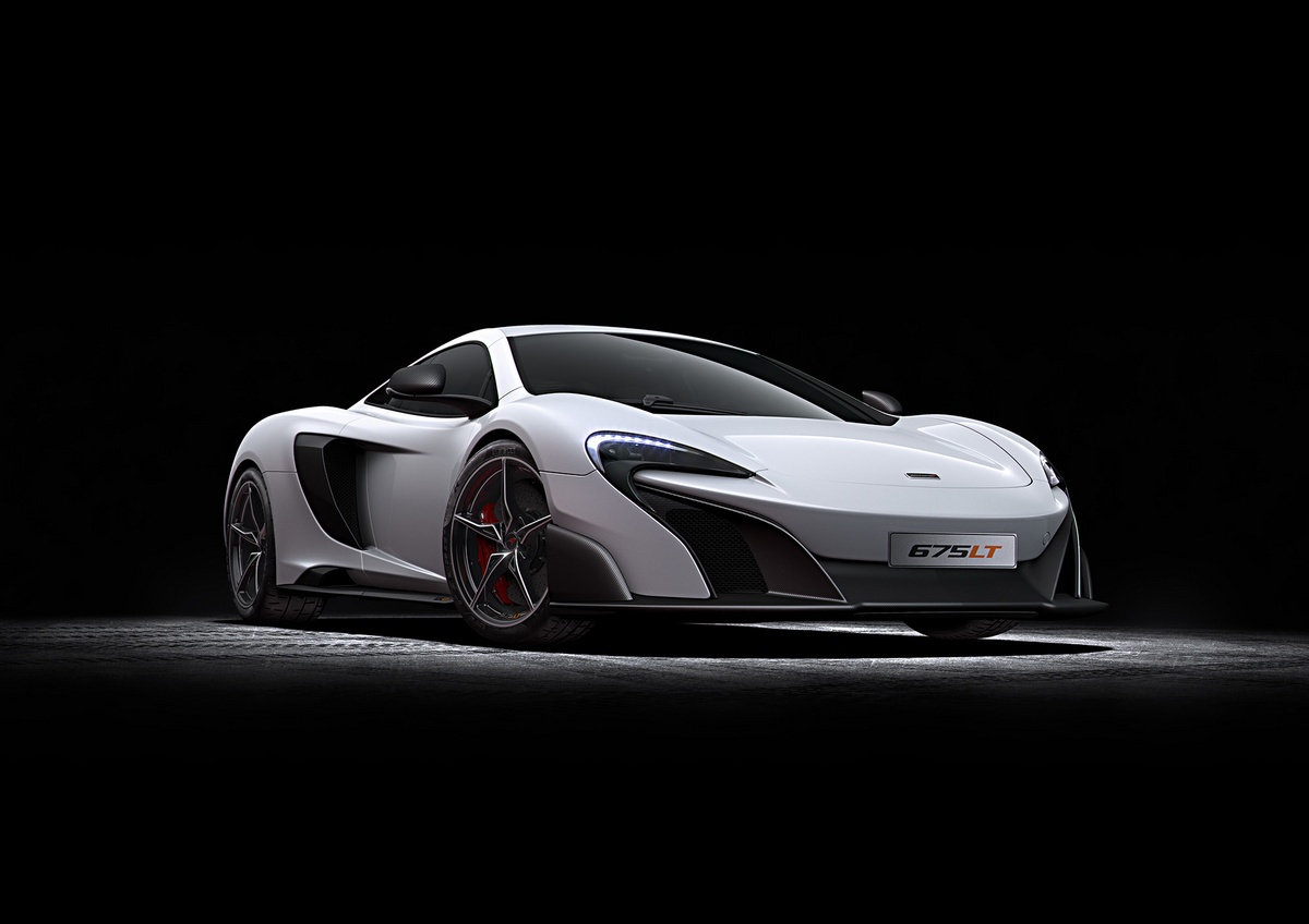 Sieu xe McLaren 675LT xuat hien truoc gio G hinh anh