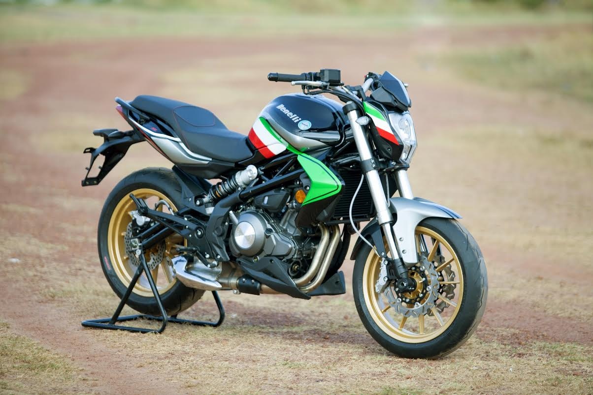 Benelli BN302 them phien ban Italia tai Viet Nam hinh anh