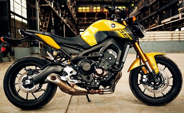 Yamaha FZ09