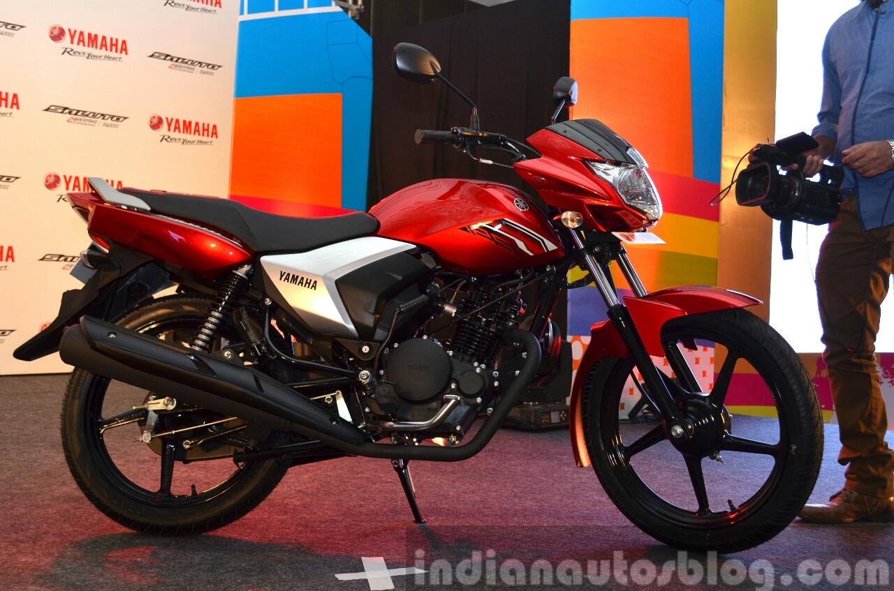 Mẫu naked bike của Yamaha sử dụng động cơ 4 thì, xi-lanh đơn, 125 phân khối, làm mát bằng gió, công suất 8,3 mã lực tại 7.000 vòng/phút và mô-men xoắn cực đại 10,1 Nm tại 4.500 vòng/phút, đi cùng hộp số 4 cấp côn tay. Mức tiêu hao nhiên liệu công bố của Saluto là khoảng 78 km/lít.