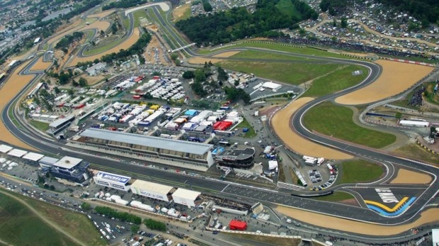 Toàn cảnh đường đua Le Mans nhìn từ trên cao. Ảnh: AlvaroBautista