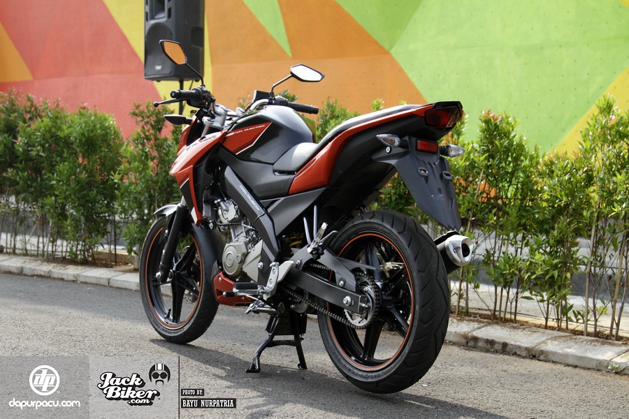 Đại diện của Yamaha Indonesia cho biết, động cơ của xe được tinh chỉnh tương tự như Jupiter MX King, đáp ứng tiêu chuẩn khí thải Euro 3.