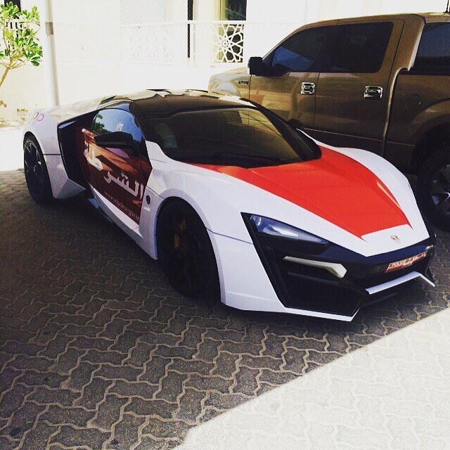 Sieu xe trieu do trong 'Fast & Furious 7' lam xe canh sat hinh anh