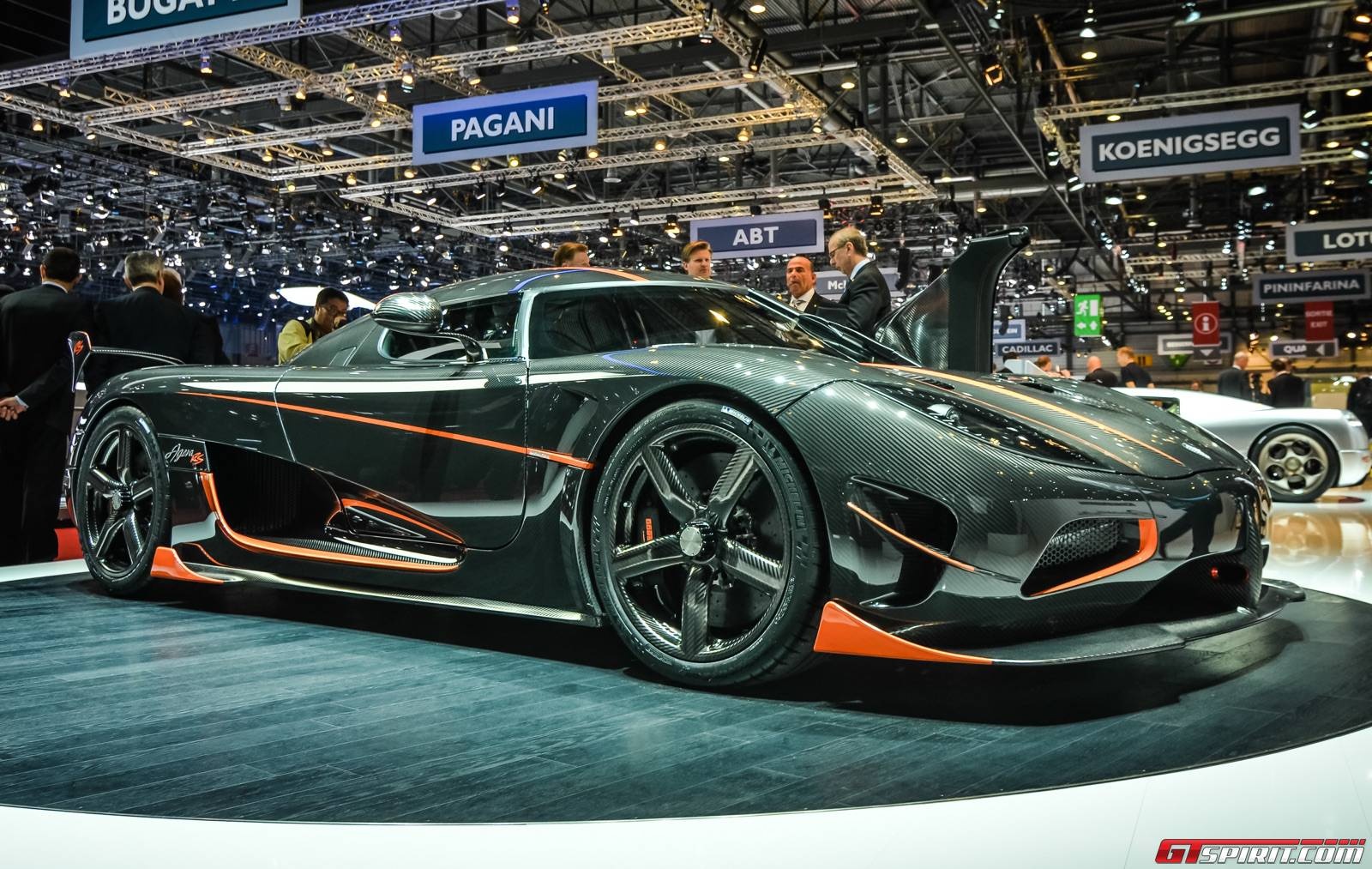 Siêu xe Koenigsegg Agera RS trưng bày tại triển lãm xe Geneva hồi tháng 3 năm nay. Ảnh: GTSpirit