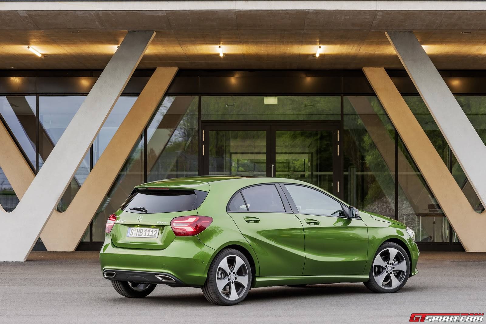 Mẫu xe gia đình của Mercedes thay đổi ở diện mạo và công nghệ đi kèm. Ảnh: Mercedes-Benz