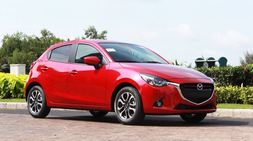 Mazda2 - doi thu moi cua Toyota Vios tai Viet Nam hinh anh