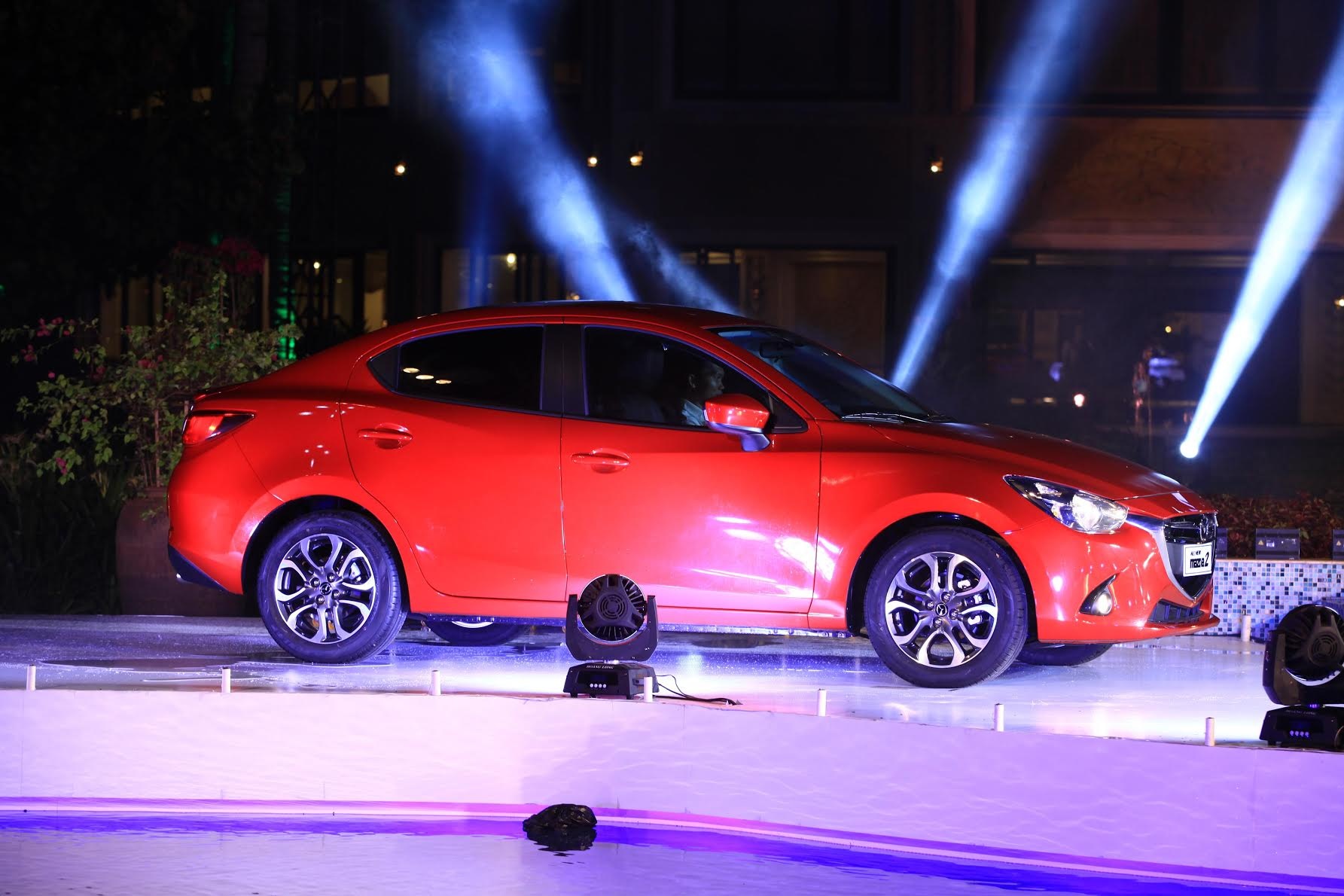 Mazda2 phiên bản sedan chính thức có mặt tại Việt Nam. Ảnh; H.L