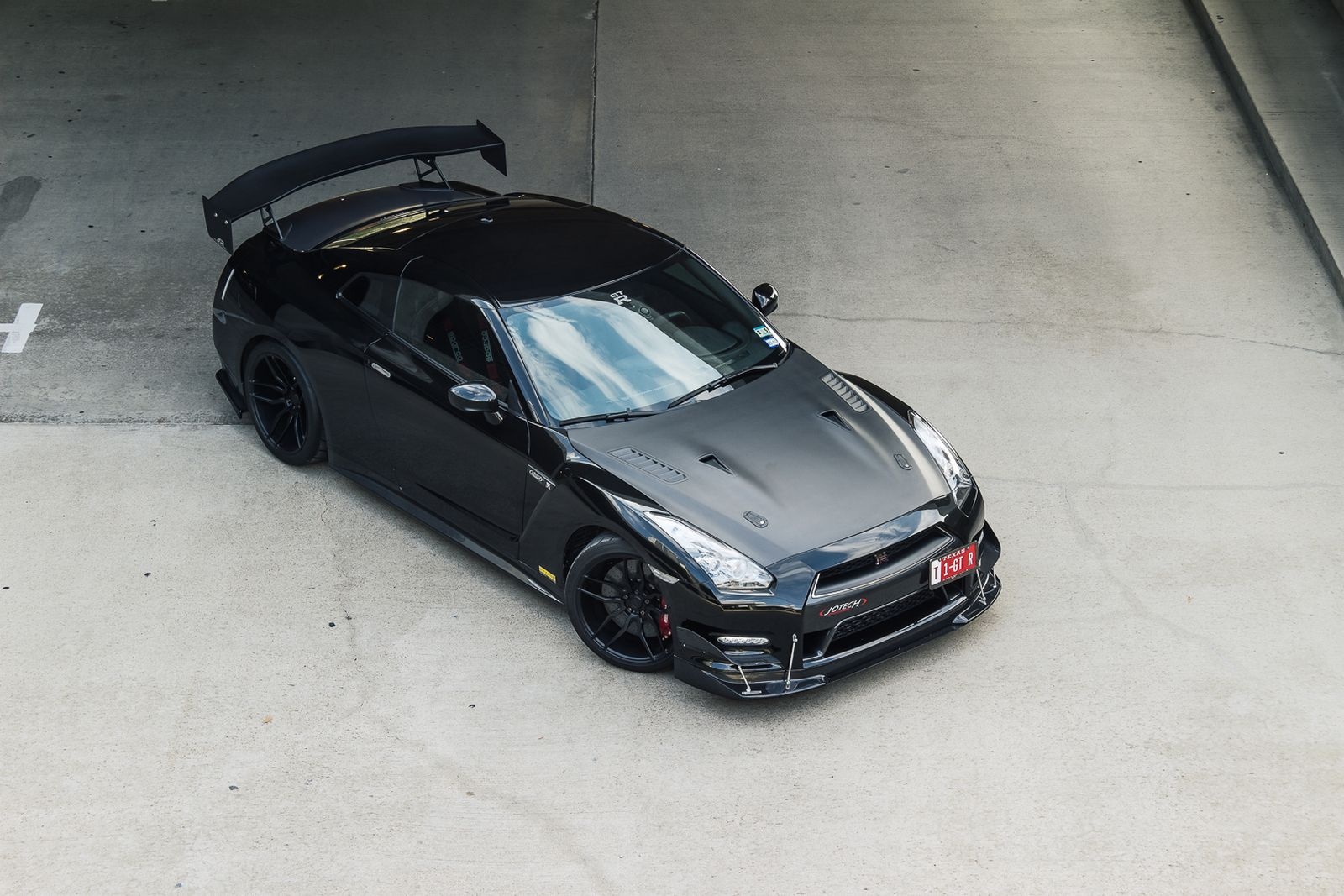 Sieu xe Nissan GT-R do cong suat 1.200 ma luc hinh anh