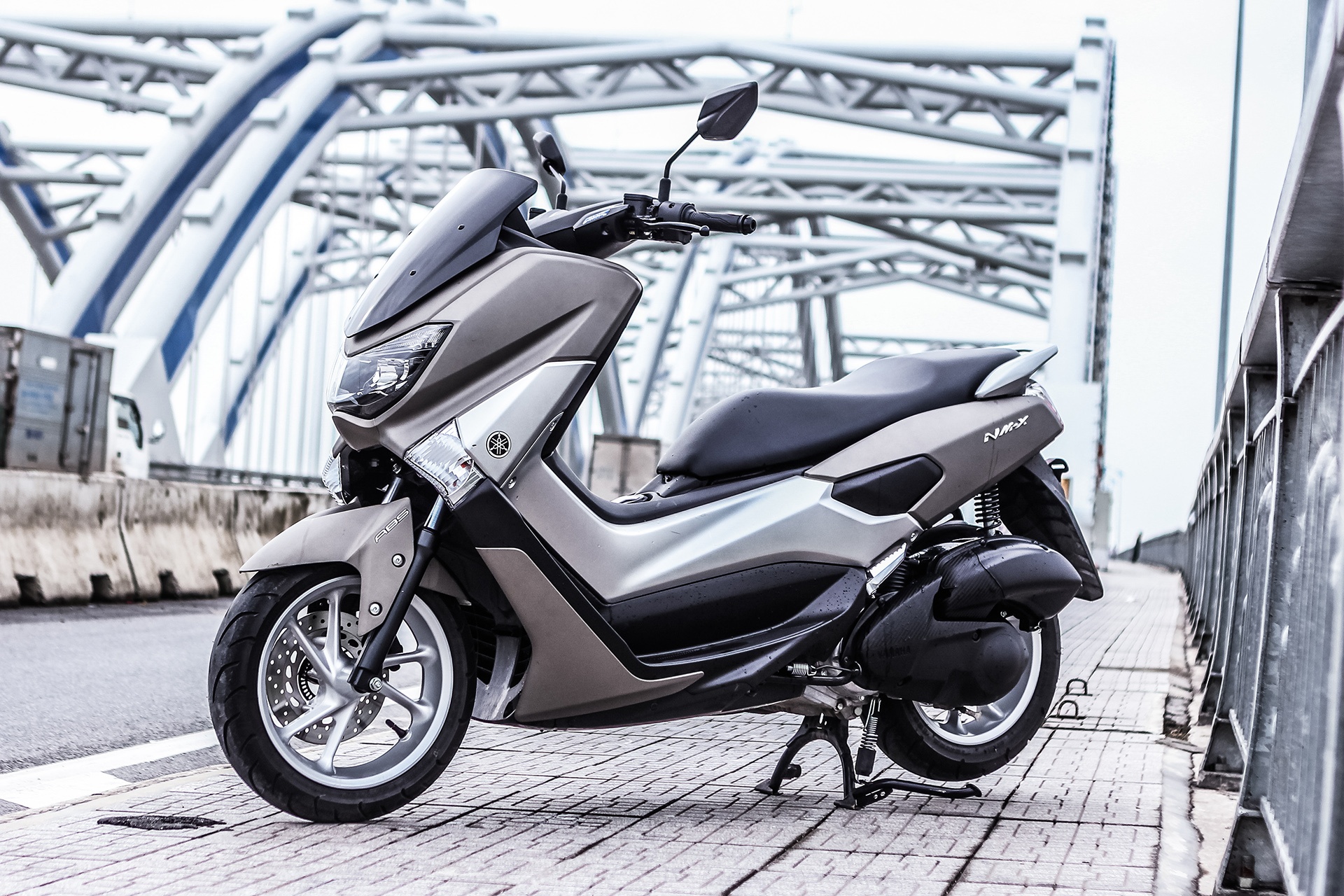 Xe tay ga NM-X của Yamaha ra mắt thị trường Việt Nam, được nhập khẩu trực tiếp từ Indonesia.