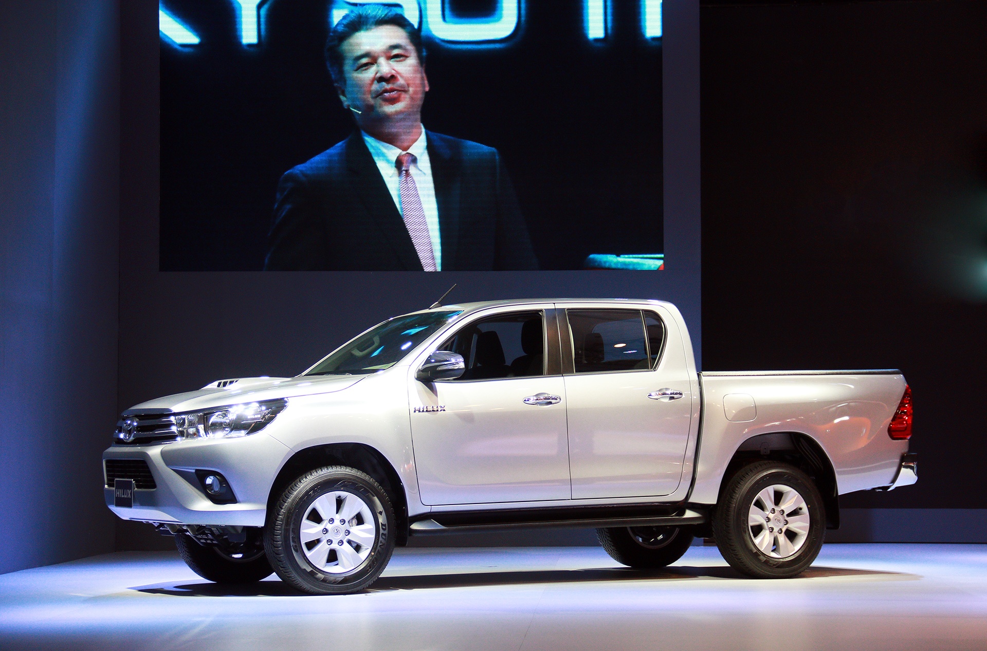 Xe bán tải của Toyota có sự thay đổi lớn so với thế hệ trước.