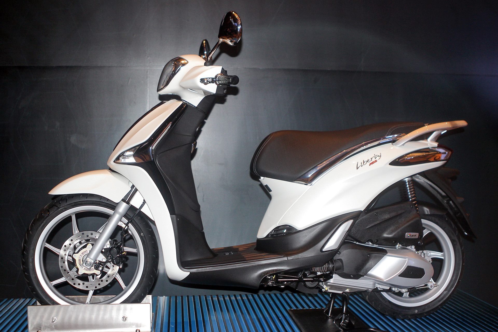 Piaggio Liberty 125 ABS mới có giá từ 55,5 triệu đồng. Ảnh: Piaggio