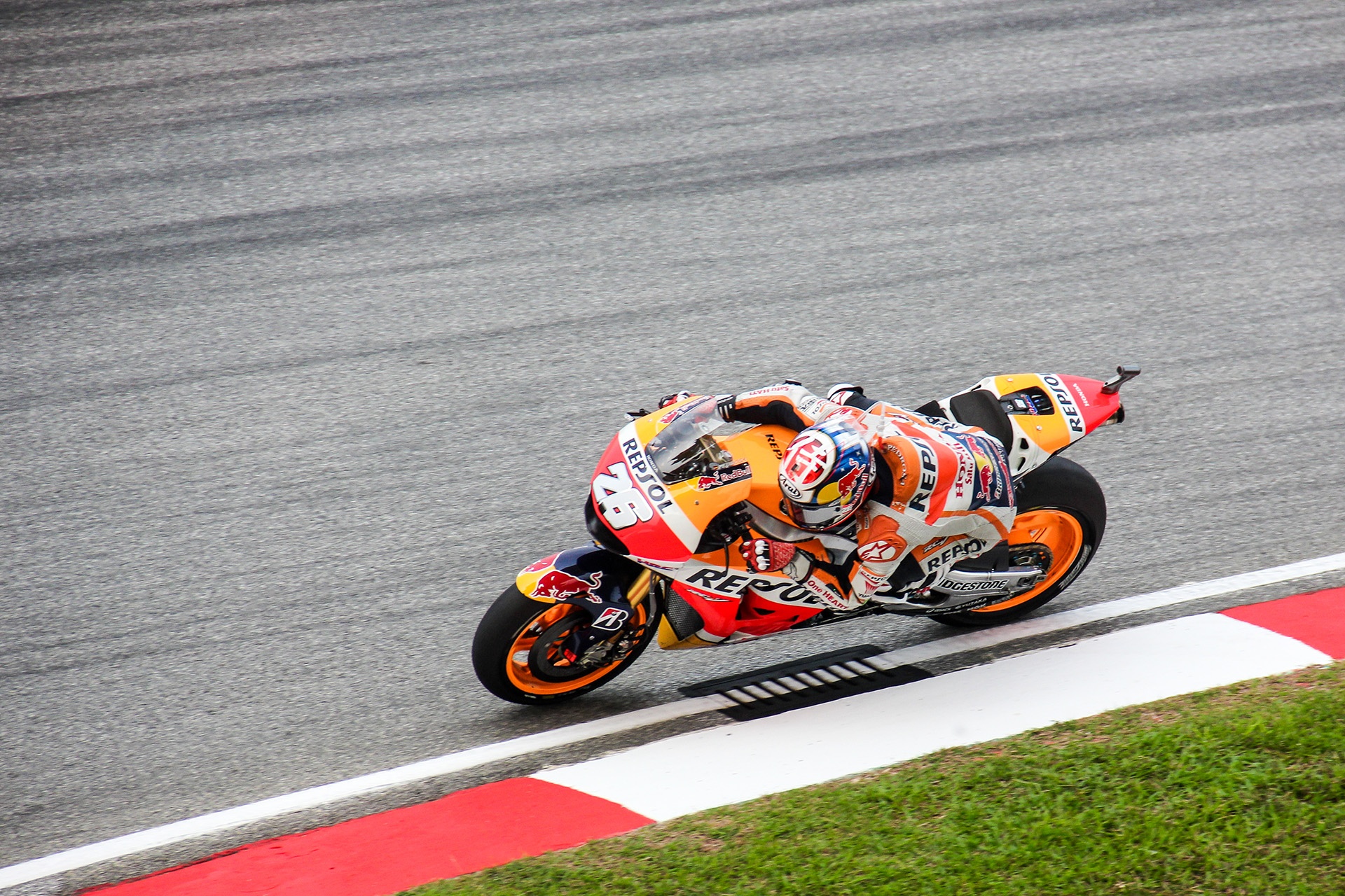 Pedrosa có thêm một chặng đua xuất sắc.