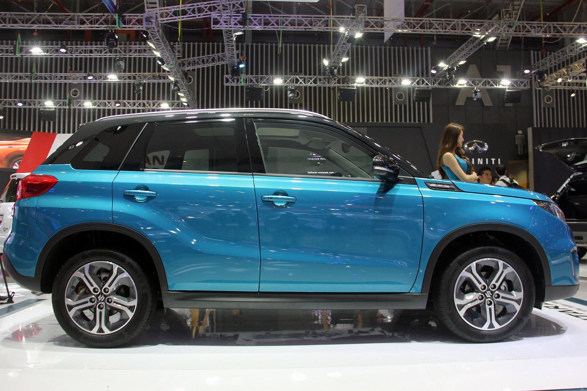 Vitara 2015 hướng đến người dùng là những khách hàng tại khu vực đô thị. Do đó, kích thước của xe cũng có phần 