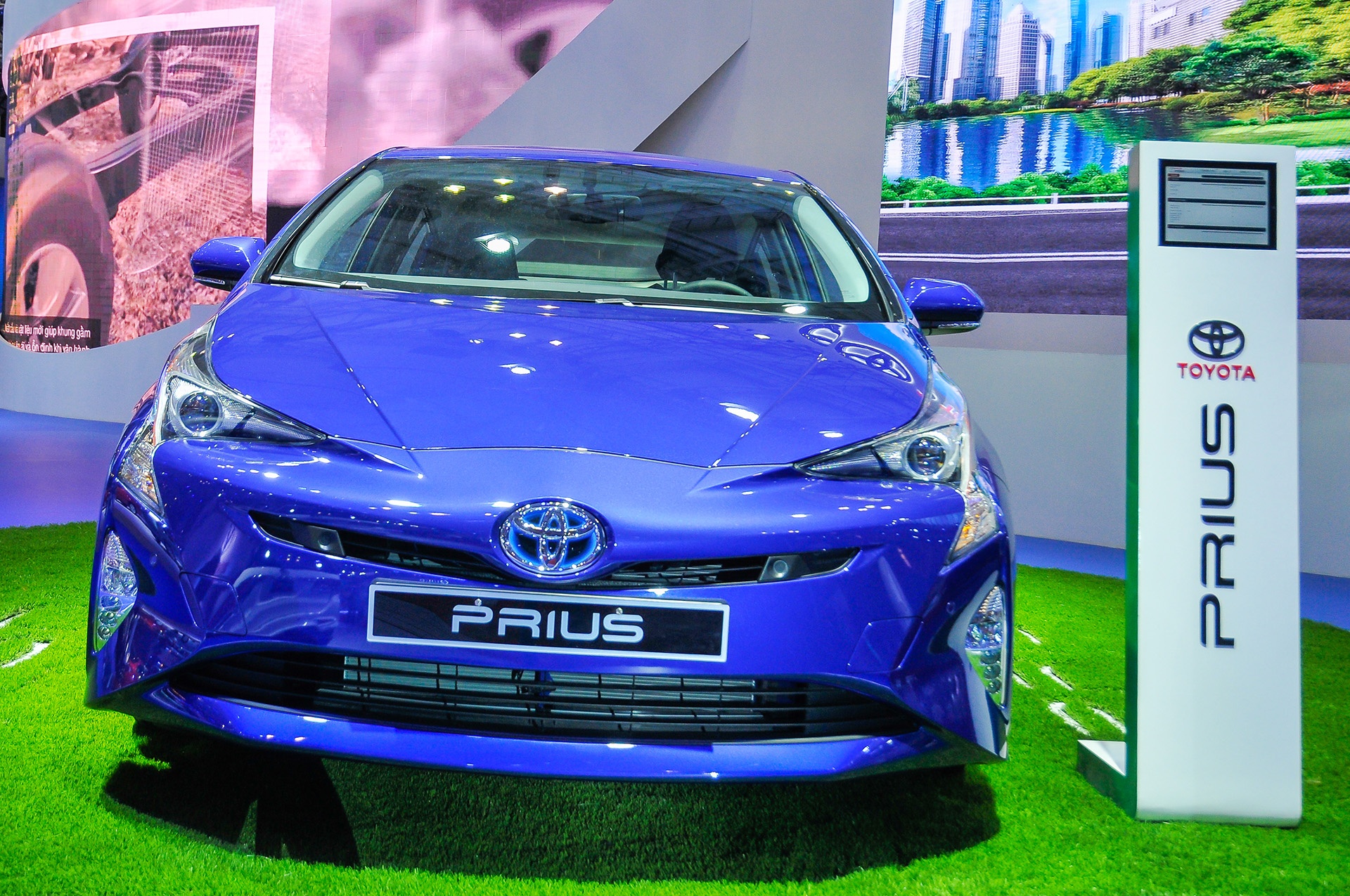 Toyota Prius 2016 Hybrid lan dau den Viet Nam hinh anh
