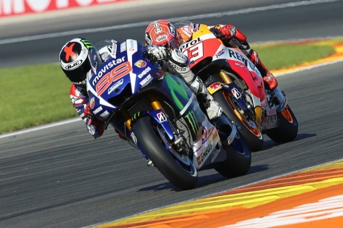 Tong hop chang 18 MotoGP: Lorenzo vo dich mua giai hinh anh
