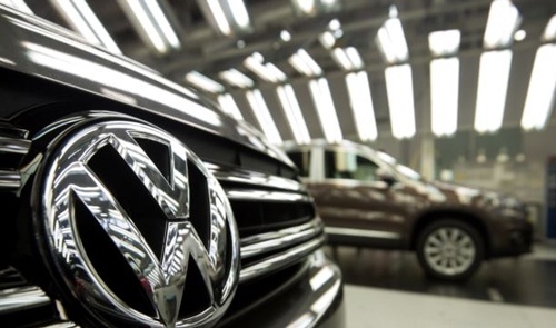 Moi chu xe Volkswagen duoc boi thuong 1.000 USD hinh anh