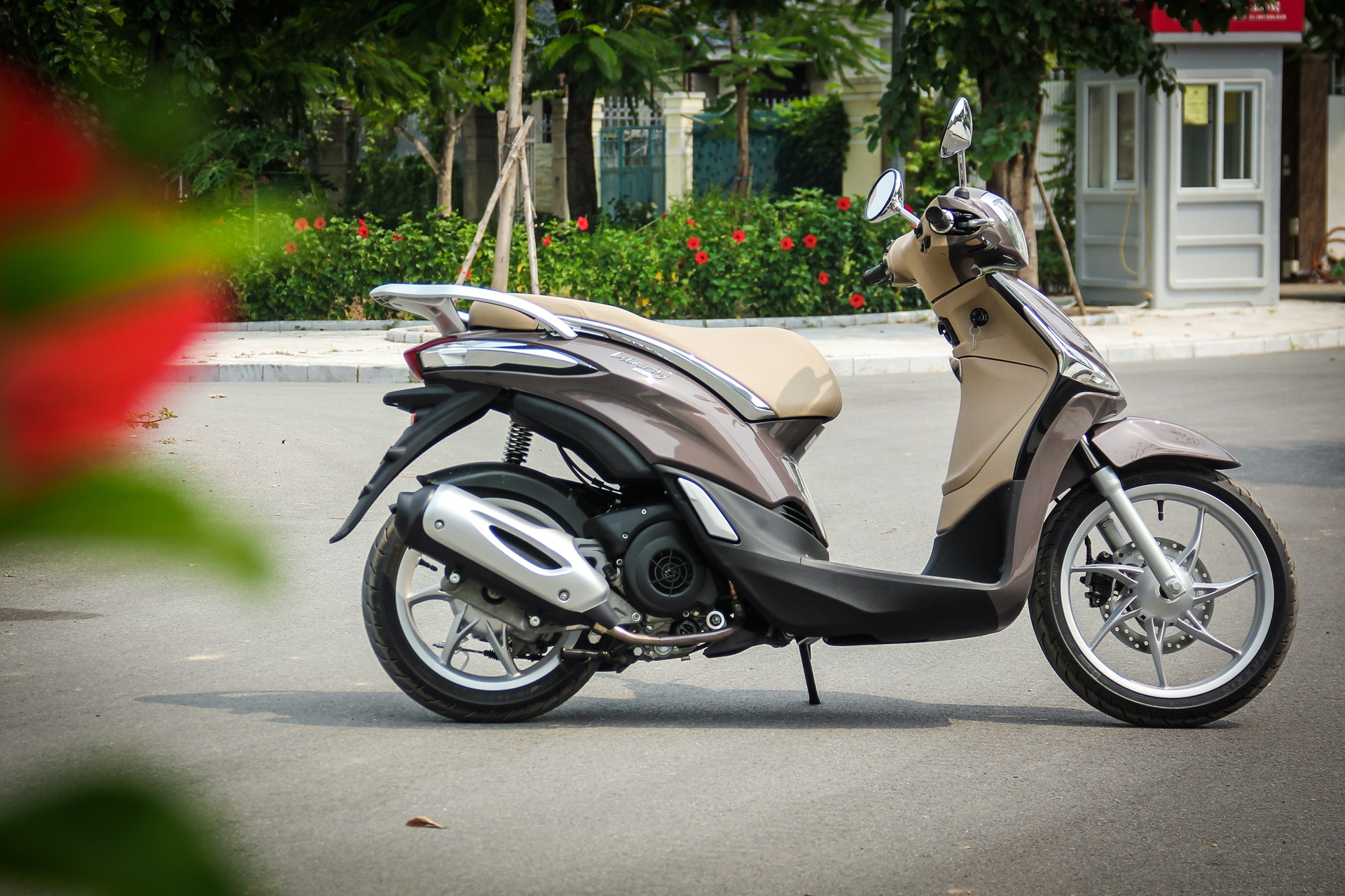 Xe tay ga 60 trieu anh 12