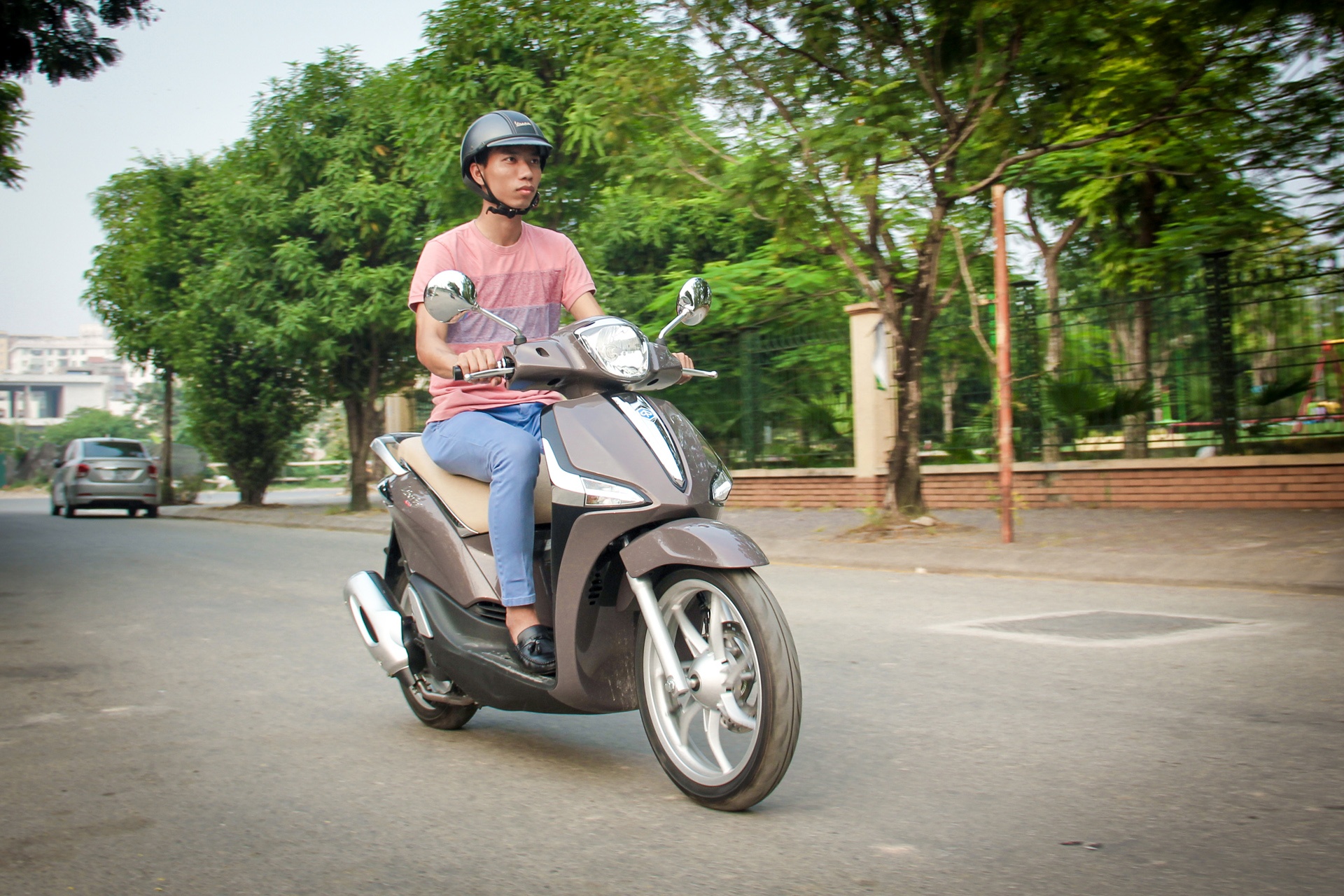 Chay thu Piaggio Liberty ABS: Van hanh em, an toan hinh anh