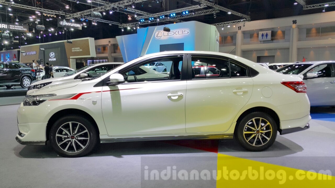 Được phát triển từ Vios thế hệ mới nhất, phiên bản TRD Sportivo nhận được một số thay đổi ở ngoại hình. Phần đầu xe được gắn thêm khuếch tán gió, đèn sương mù dạng LED. Hai bên sườn xe cũng có ốp thêm đường viền. 