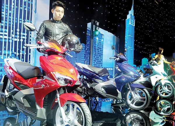 Thi truong xe may da bao hoa? hinh anh