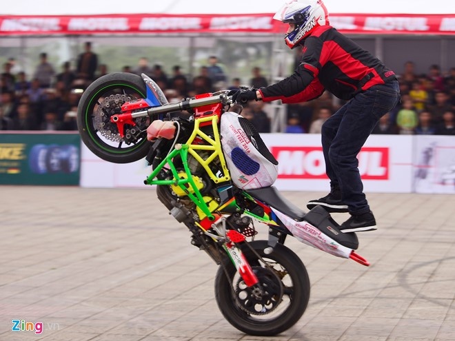 Man trinh dien xe mao hiem cua 3 stunter hang dau the gioi hinh anh