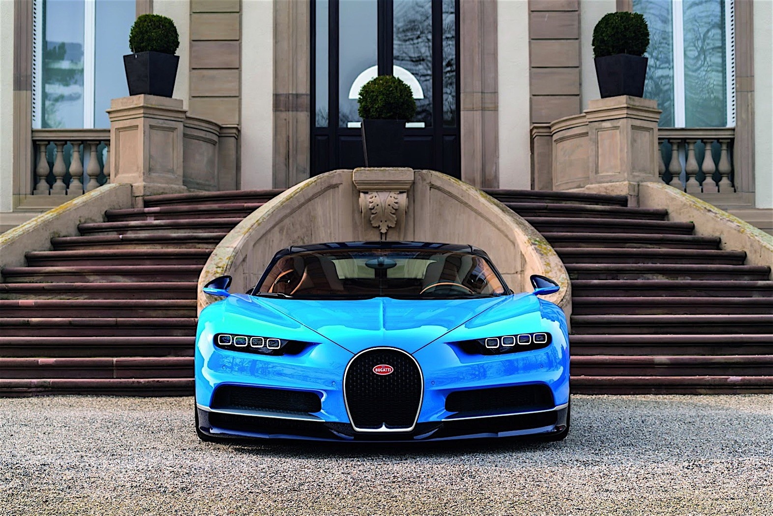 Bugatti sản xuất xe 4 cửa ảnh 1 Bugatti san xuat xe 4 cua anh 1