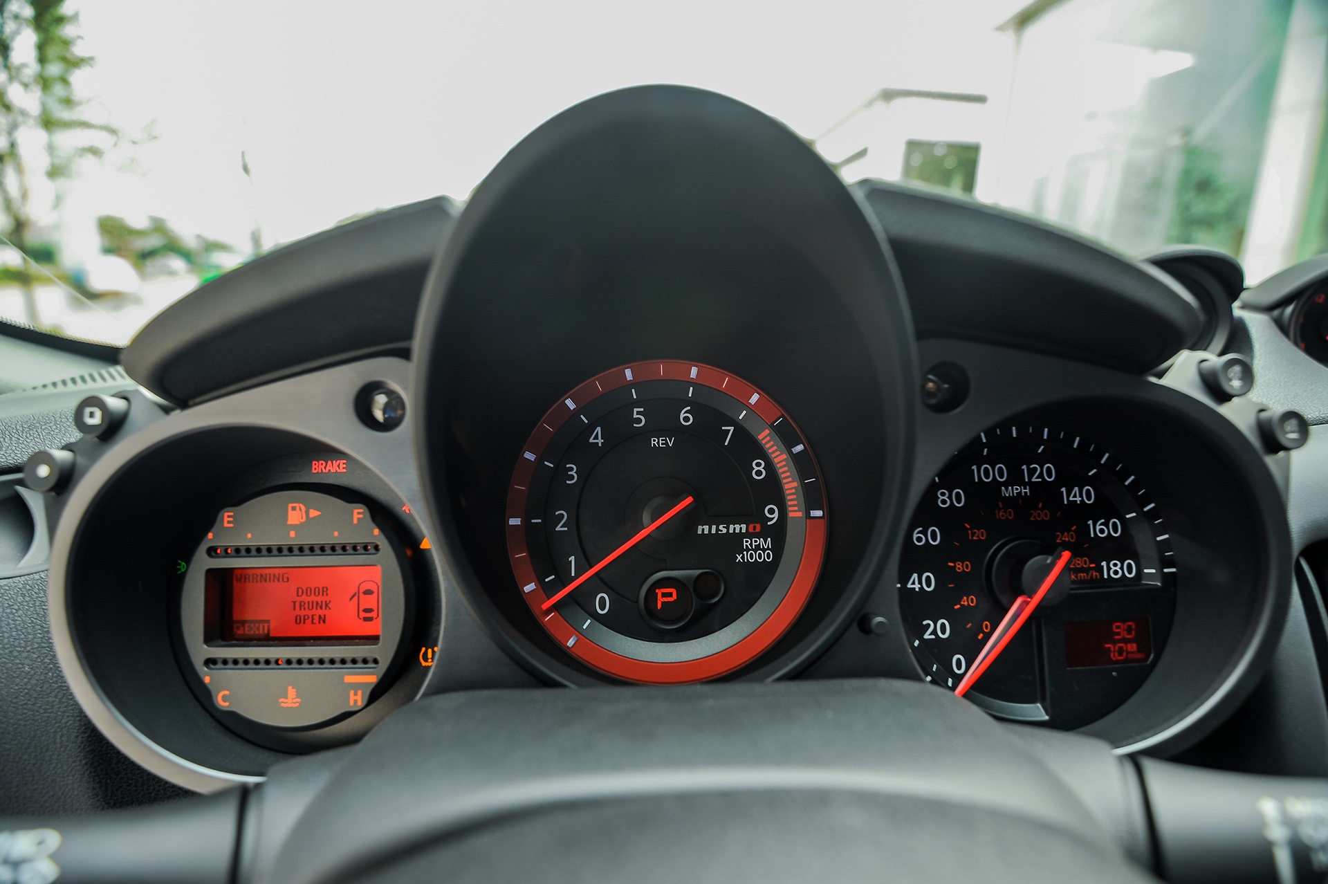 Nissan 370Z NISMO anh 10