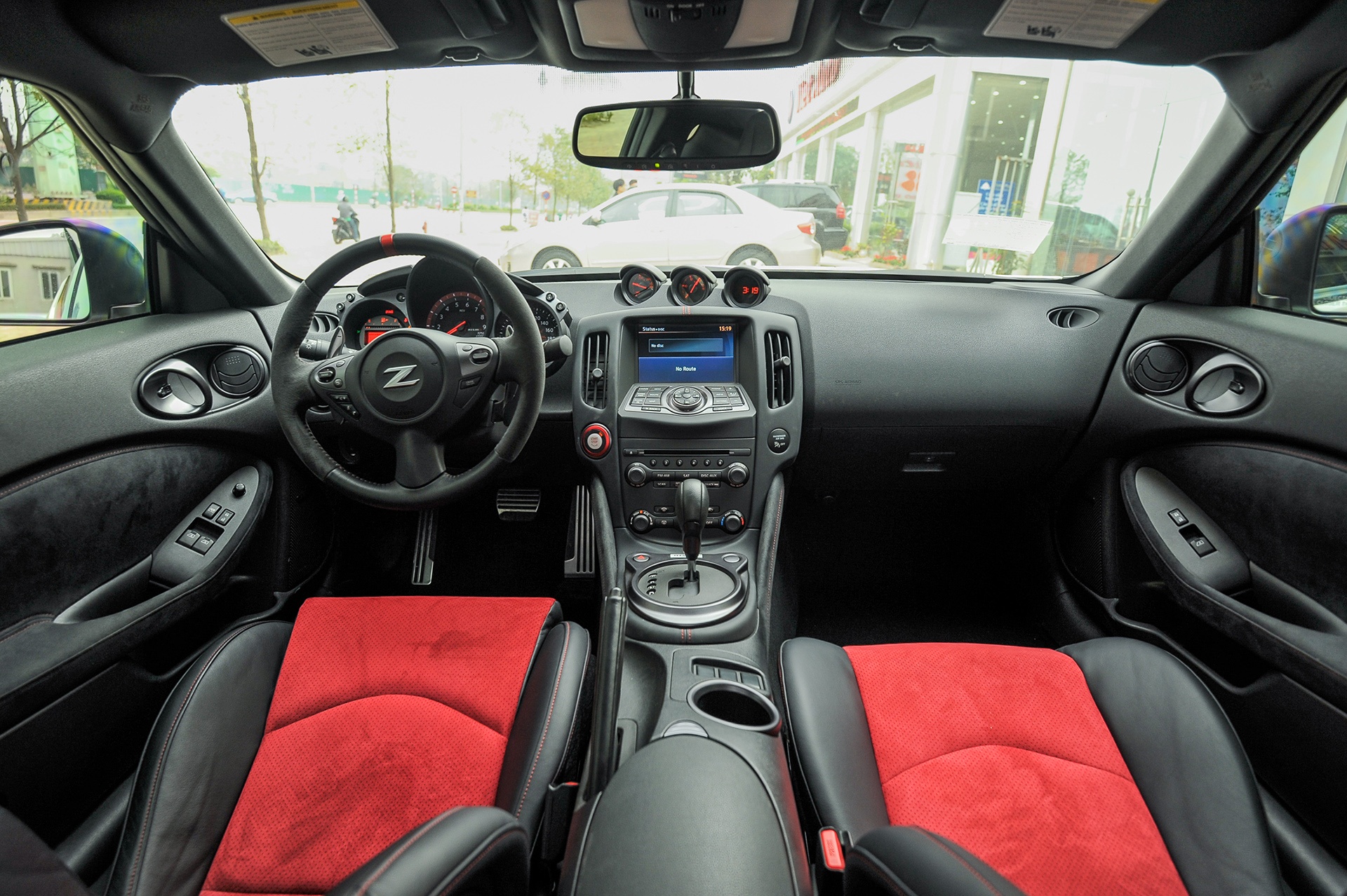 Nissan 370Z NISMO anh 7