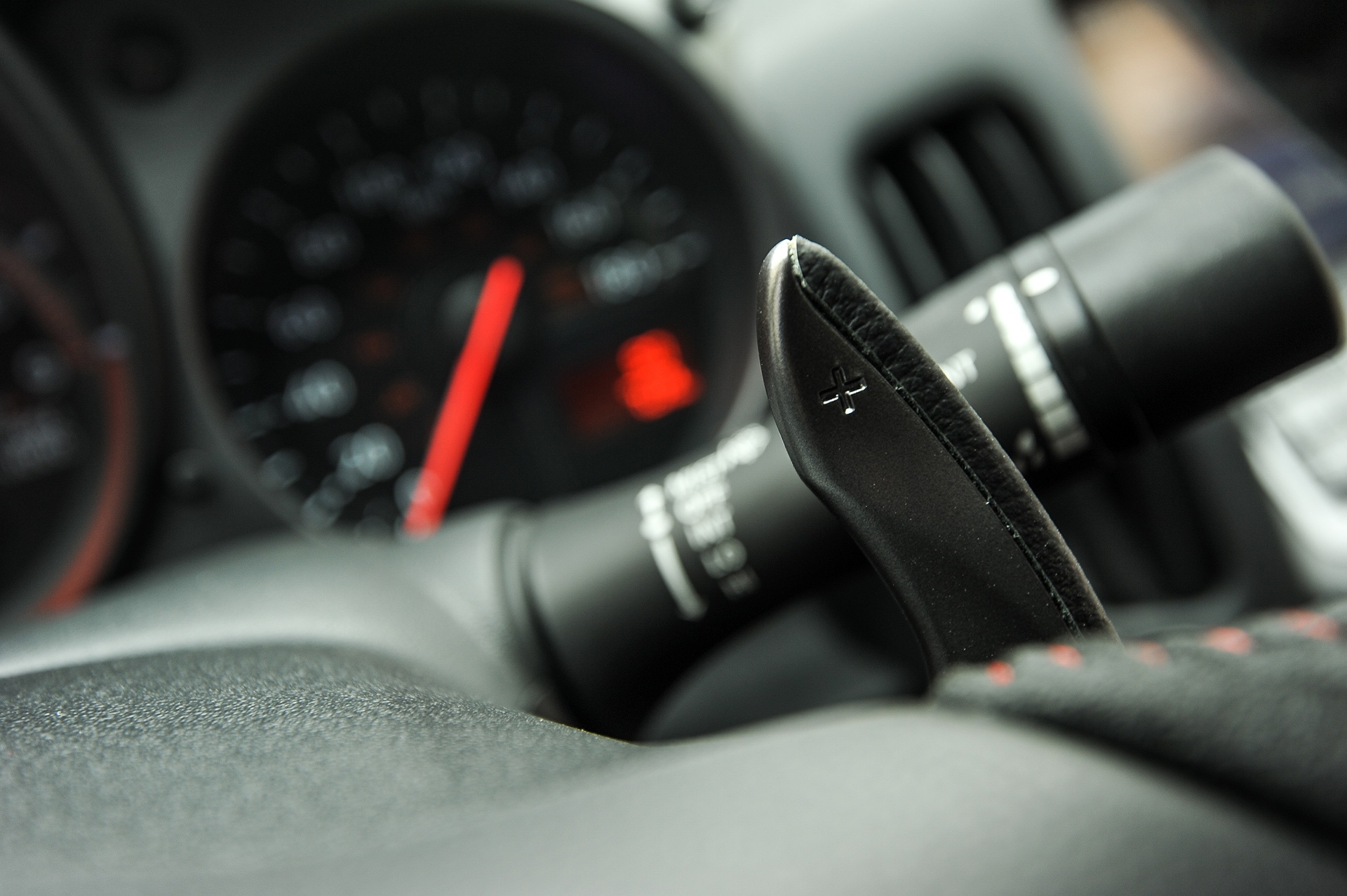 Nissan 370Z NISMO anh 9