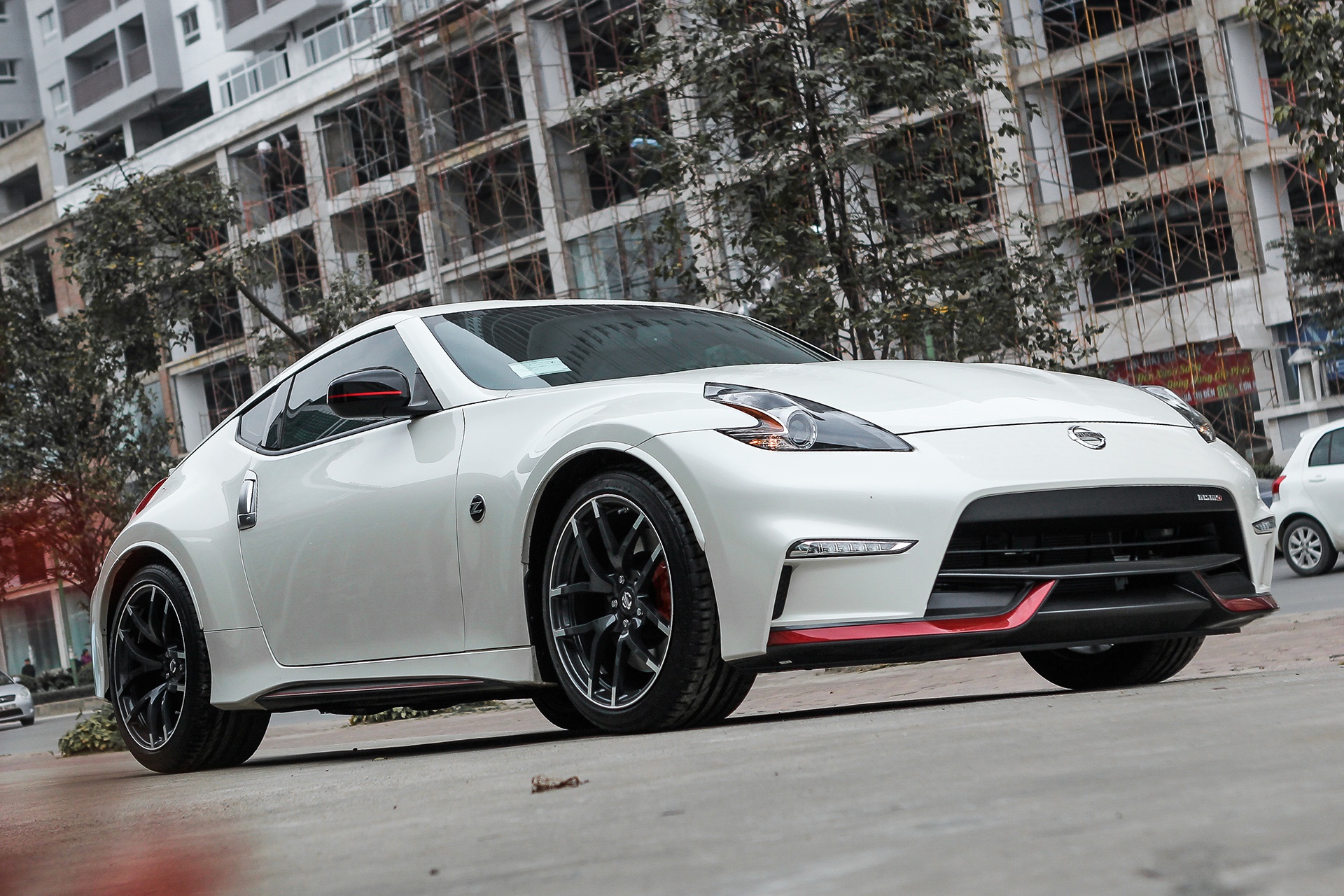Nissan 370Z NISMO anh 1