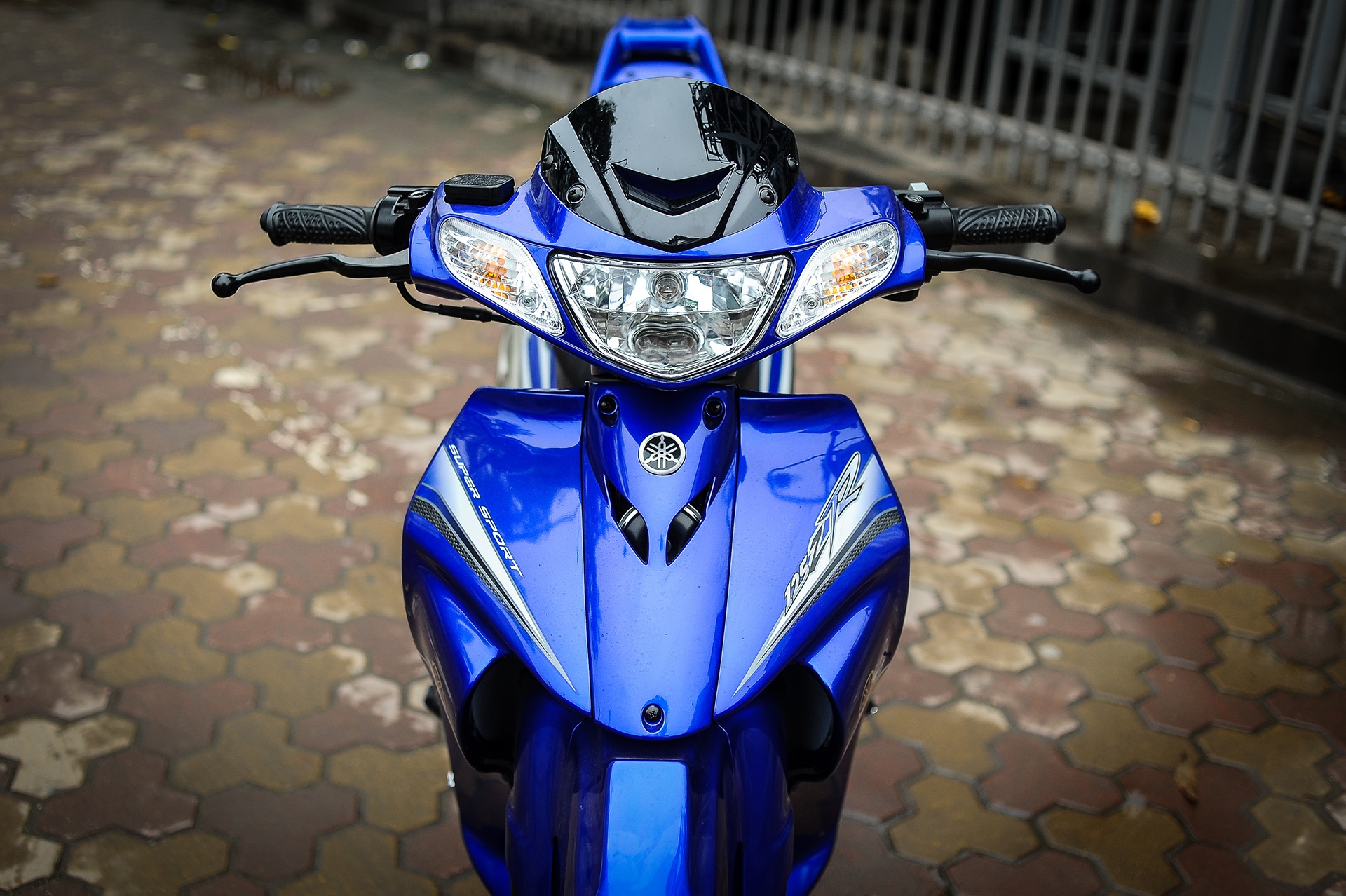 Yamaha 125ZR gia 200 trieu anh 4