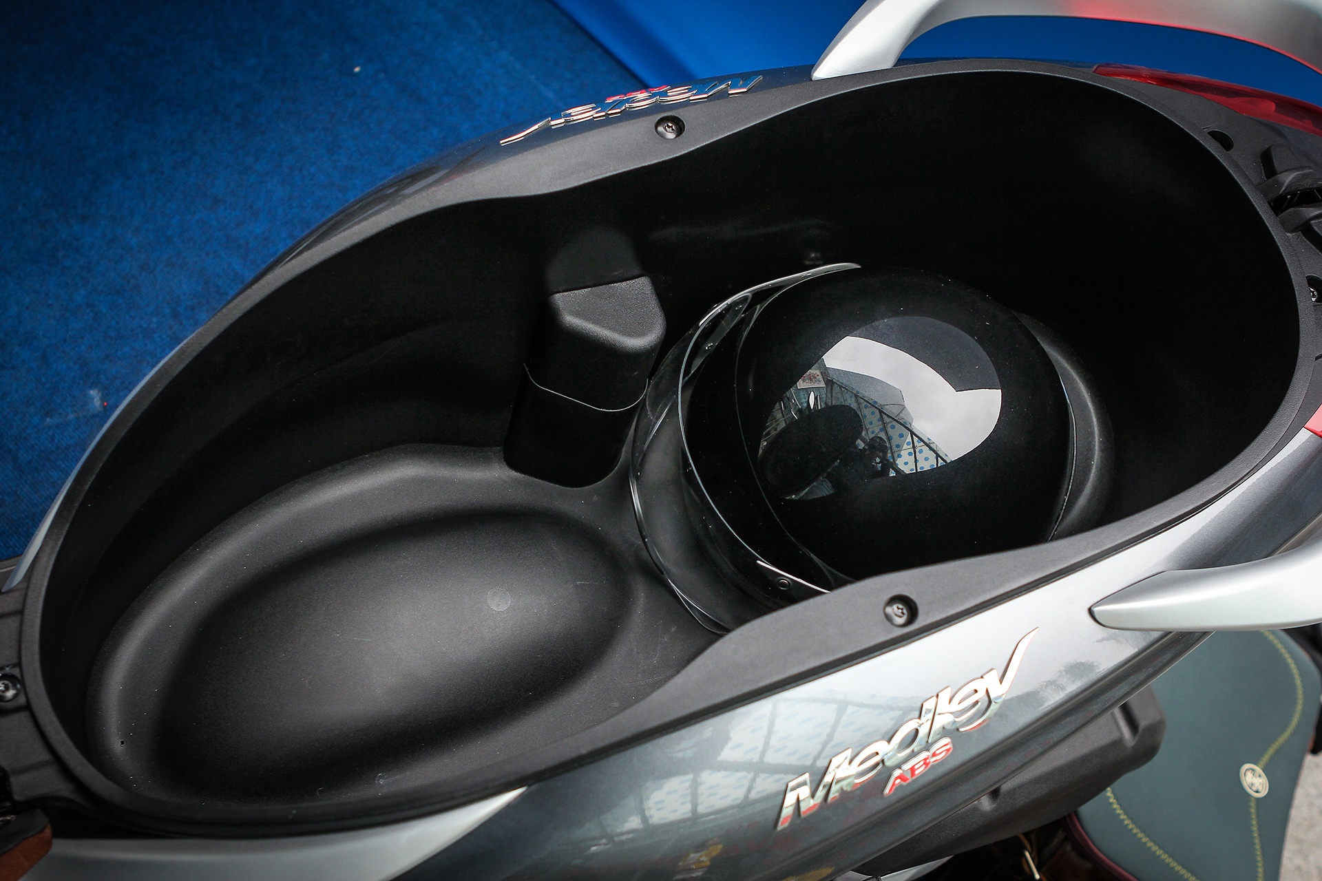 Piaggio Medley ABS chinh hang anh 13