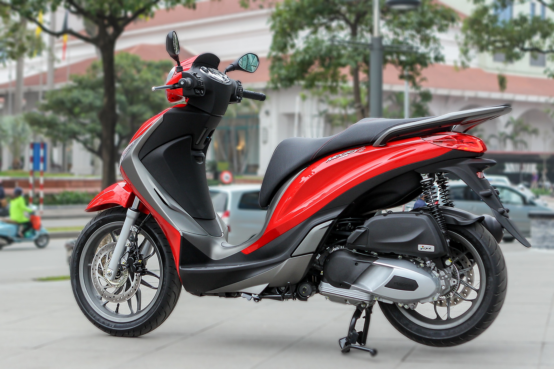 Piaggio Medley ABS chinh hang anh 2