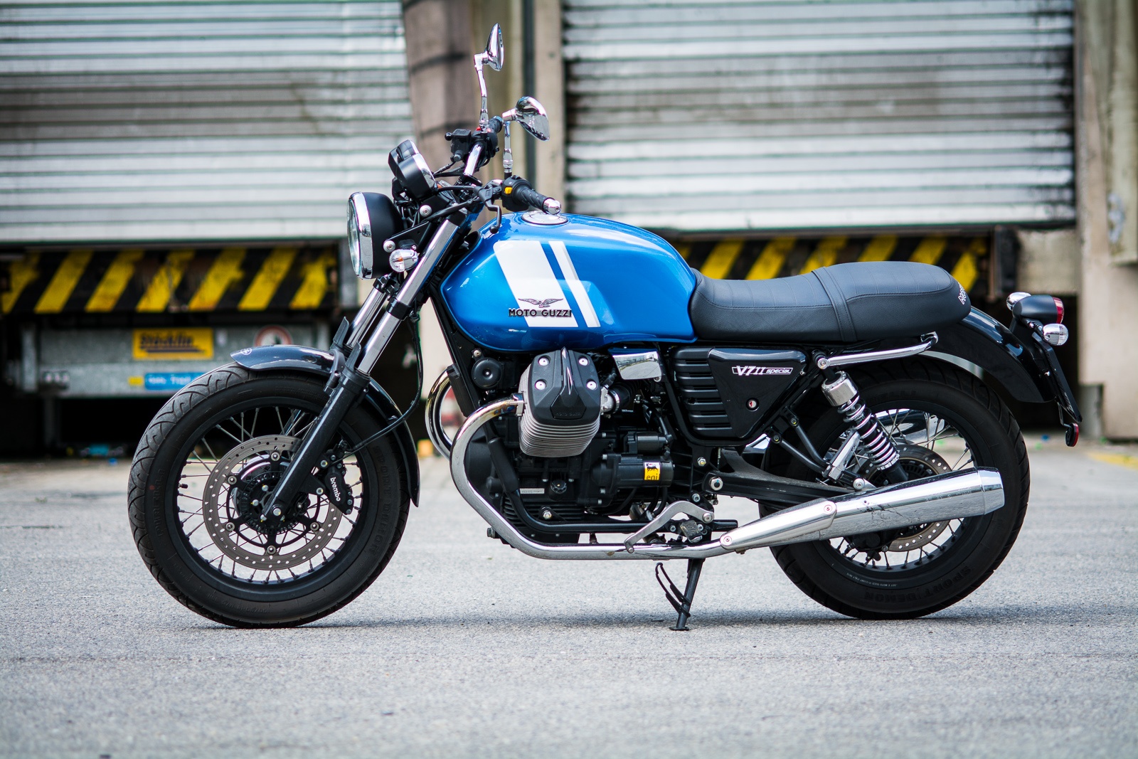 Aprilia,  Moto Guzzi den Viet Nam anh 2