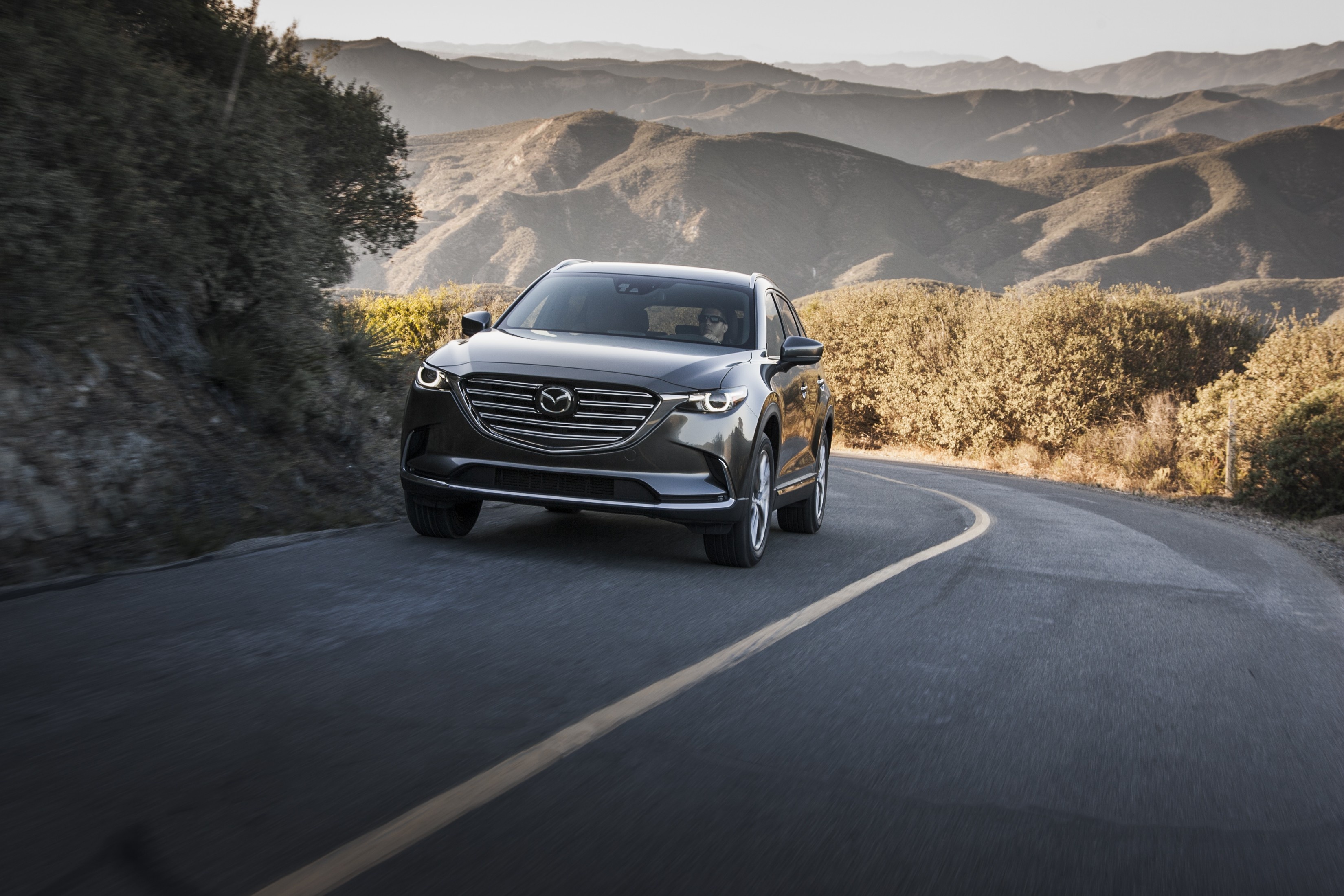 Giá bán Mazda CX-9 2017 ảnh 2 Gia ban Mazda CX-9 2017 anh 2