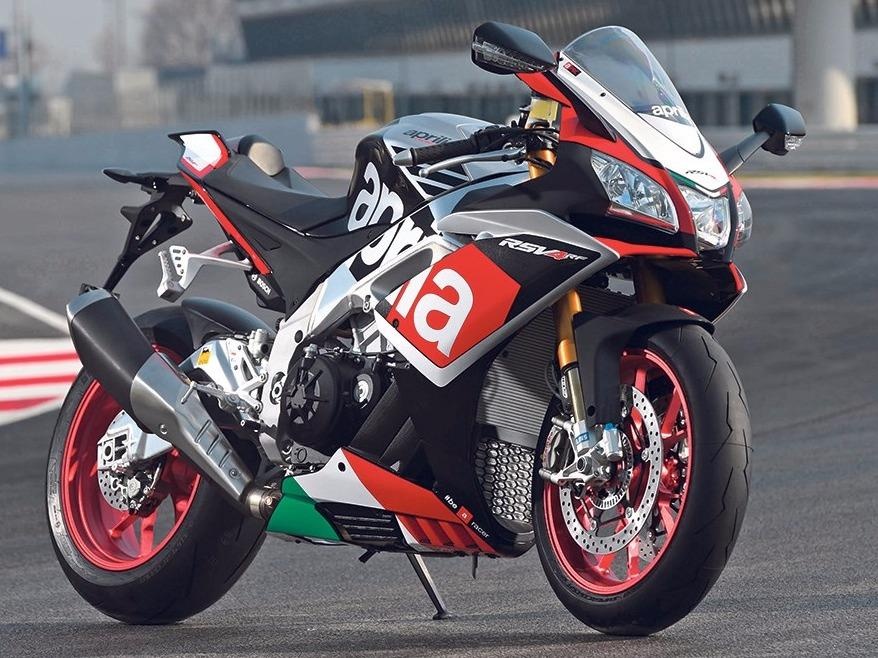 Piaggio tham gia cuoc dua xe phan khoi lon tai Viet Nam hinh anh