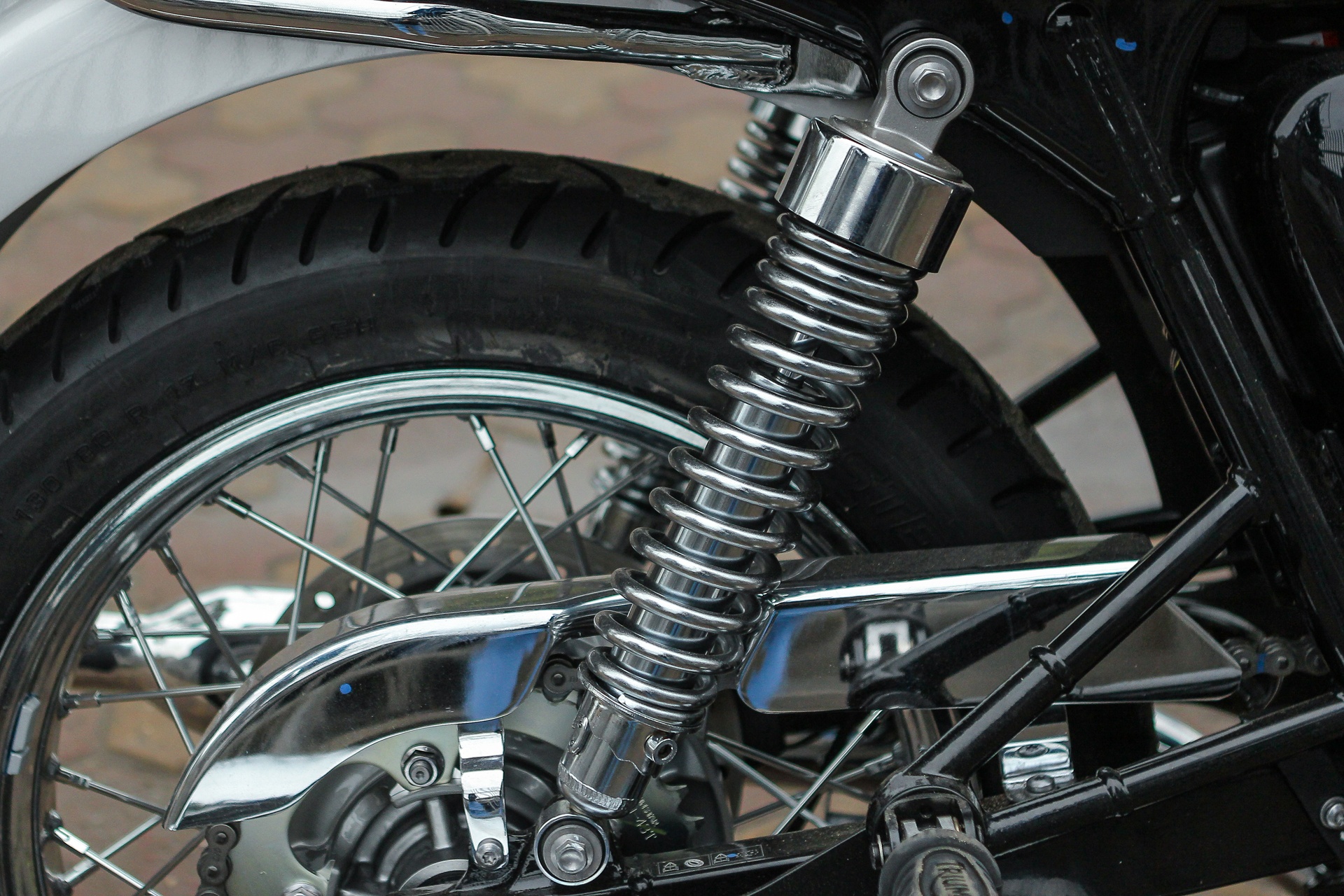 Triumph Bonneville T100 2016 tai Ha Noi anh 10