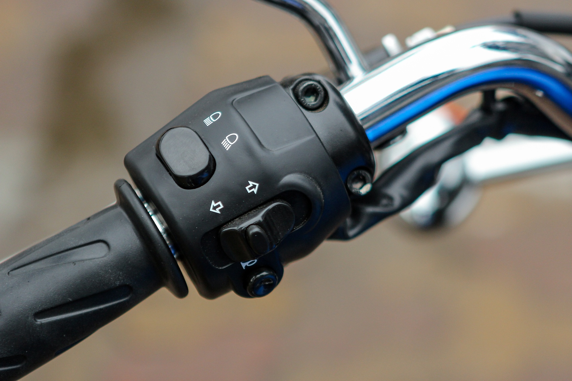 Triumph Bonneville T100 2016 tai Ha Noi anh 5