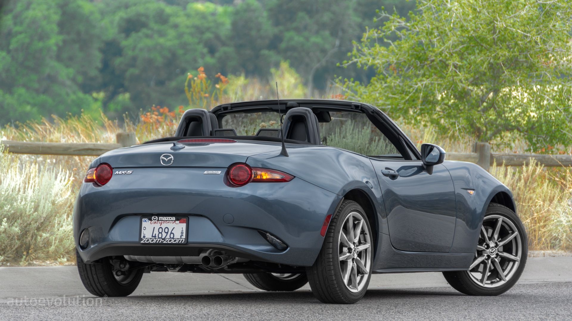 Ôtô tốt nhất năm 2016 ảnh 2 Oto tot nhat nam 2016 anh 2