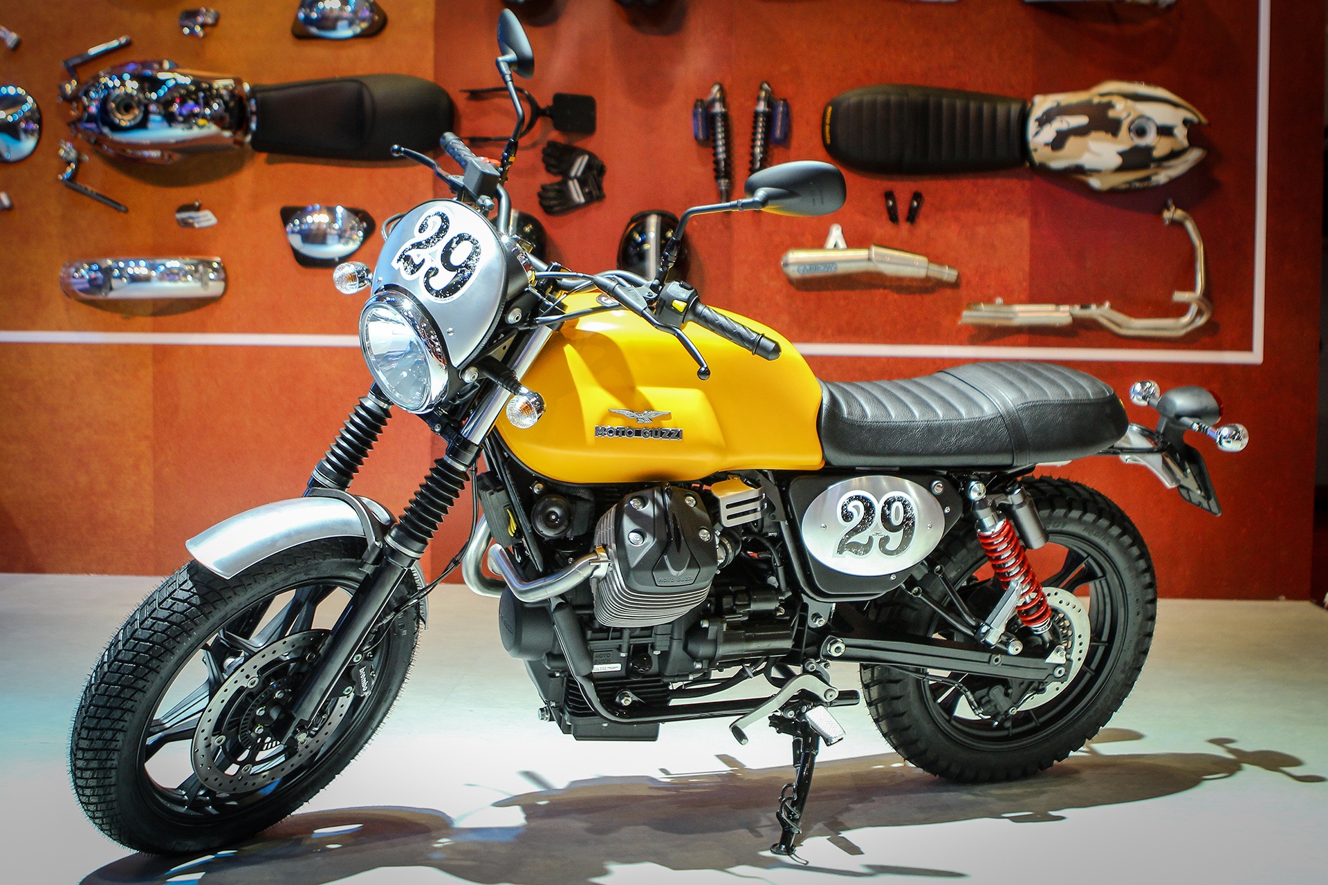 Moto Guzzi Aprilia tai Viet Nam anh 6