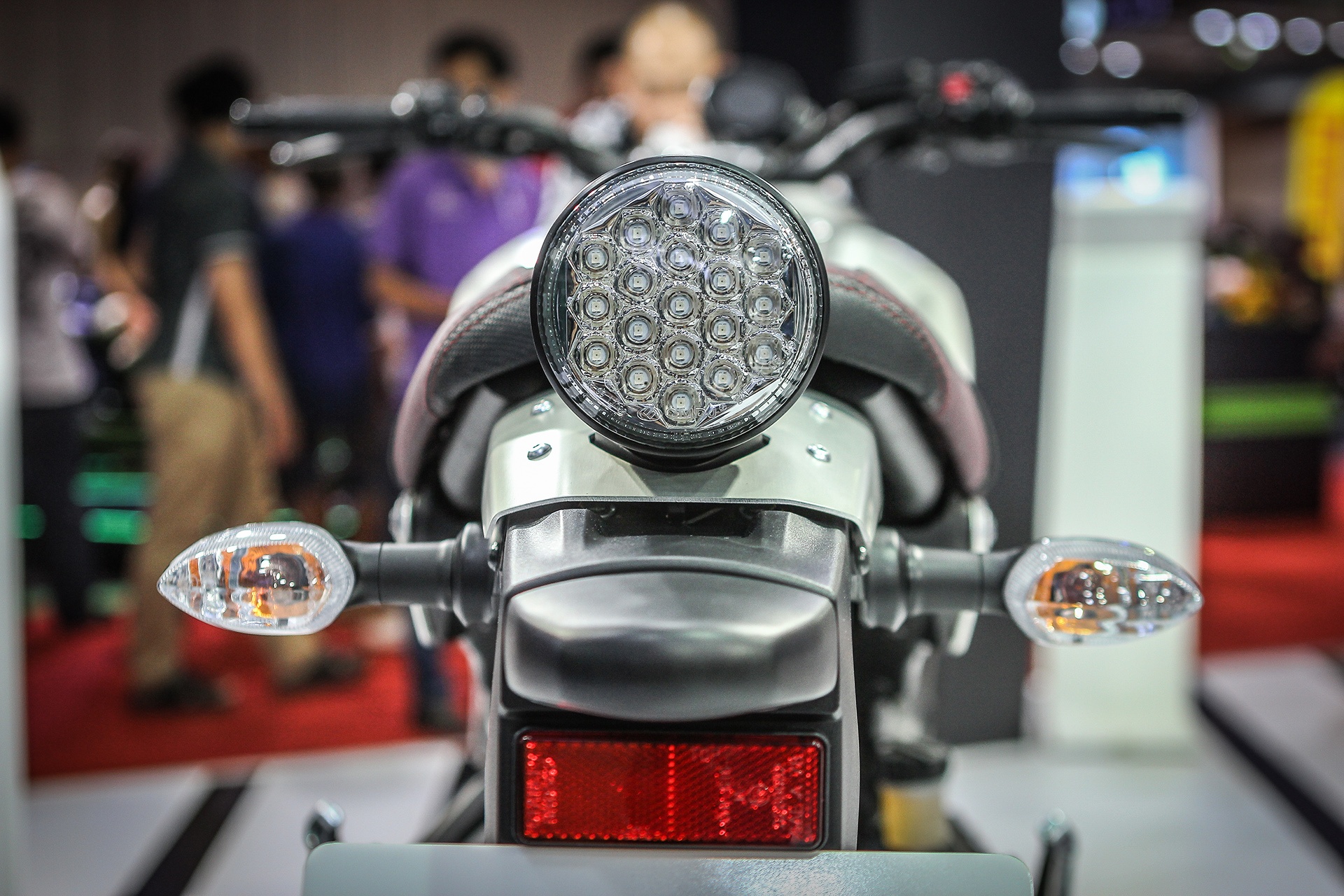 Yamaha XSR900 tại Việt Nam ảnh 9 Yamaha XSR900 tai Viet Nam anh 9