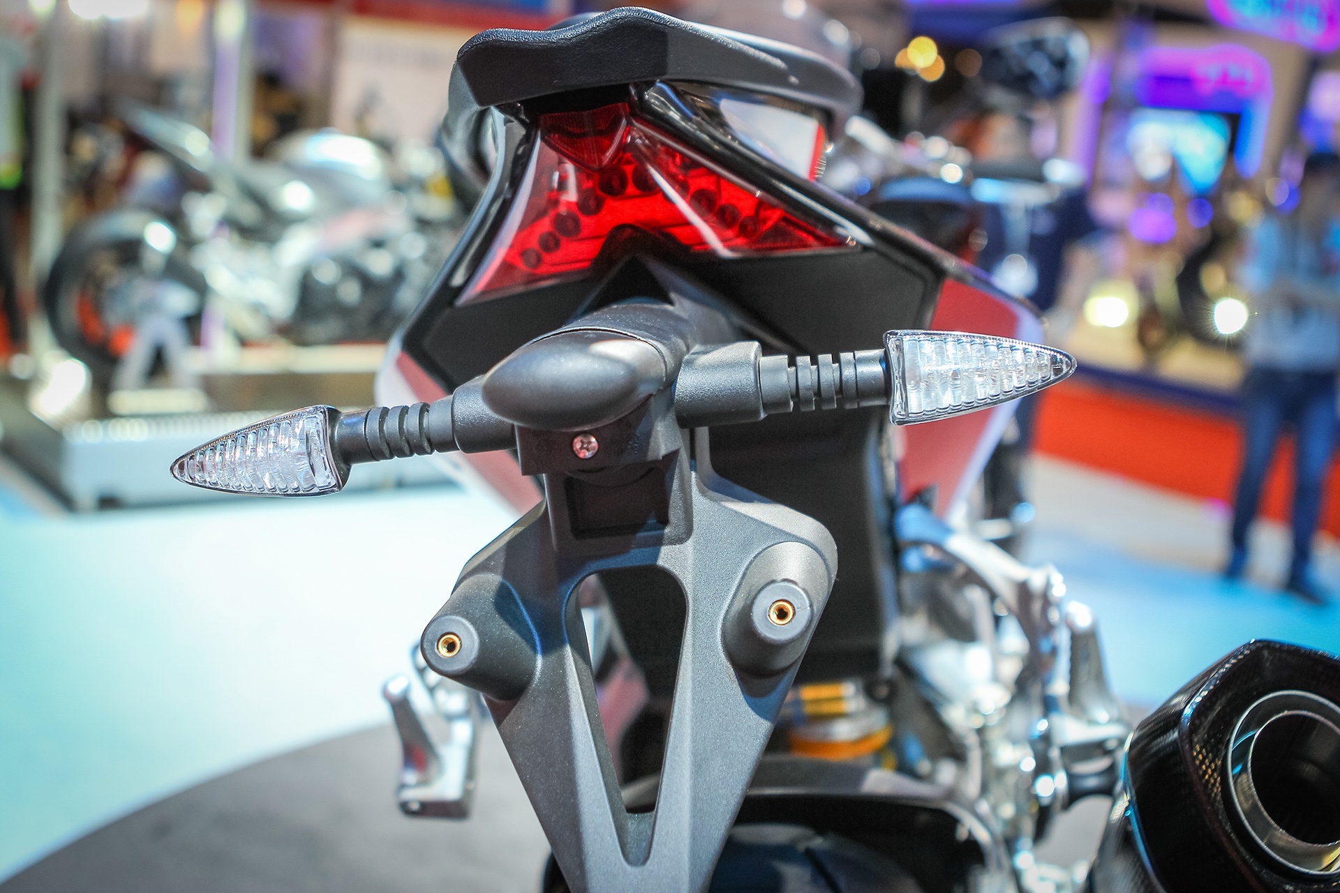 Aprilia RSV4 RF o Viet Nam anh 6