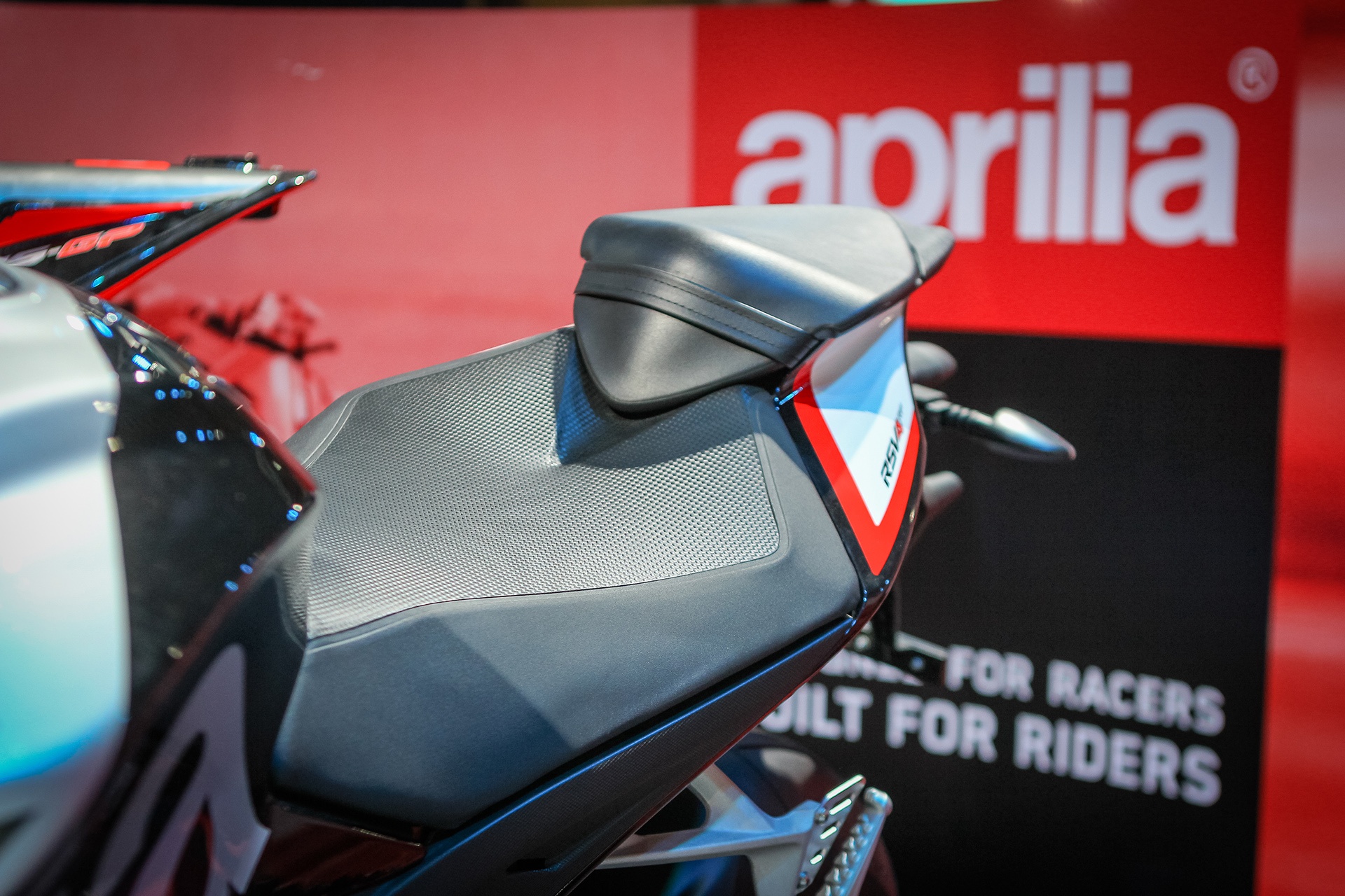 Aprilia RSV4 RF o Viet Nam anh 7