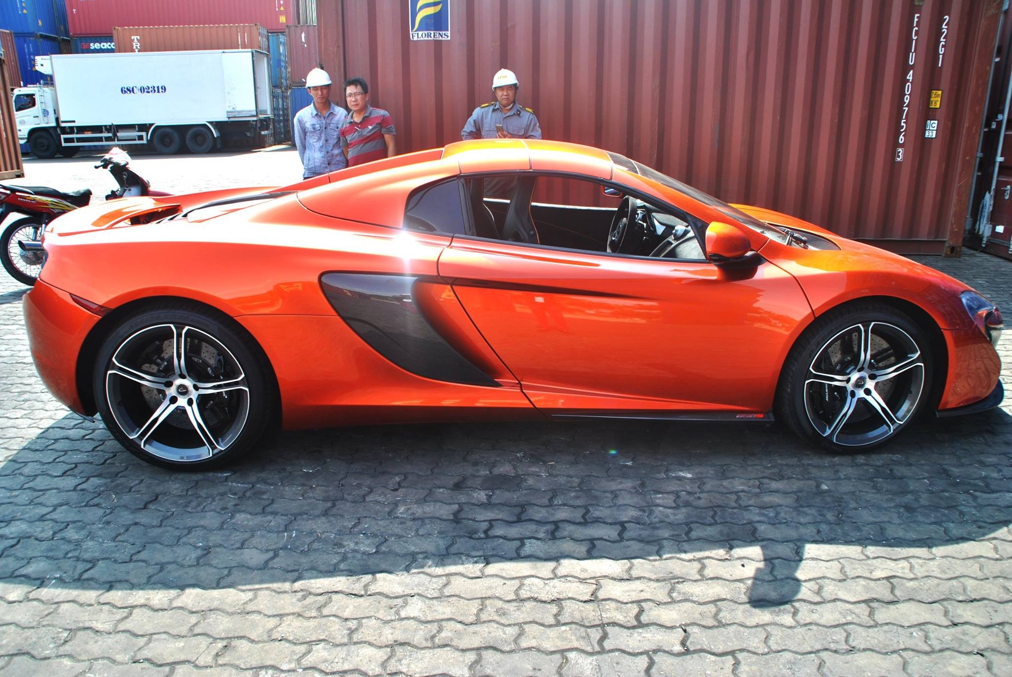 McLaren 650S Spider tại Việt Nam ảnh 3 McLaren 650S Spider tai Viet Nam anh 3