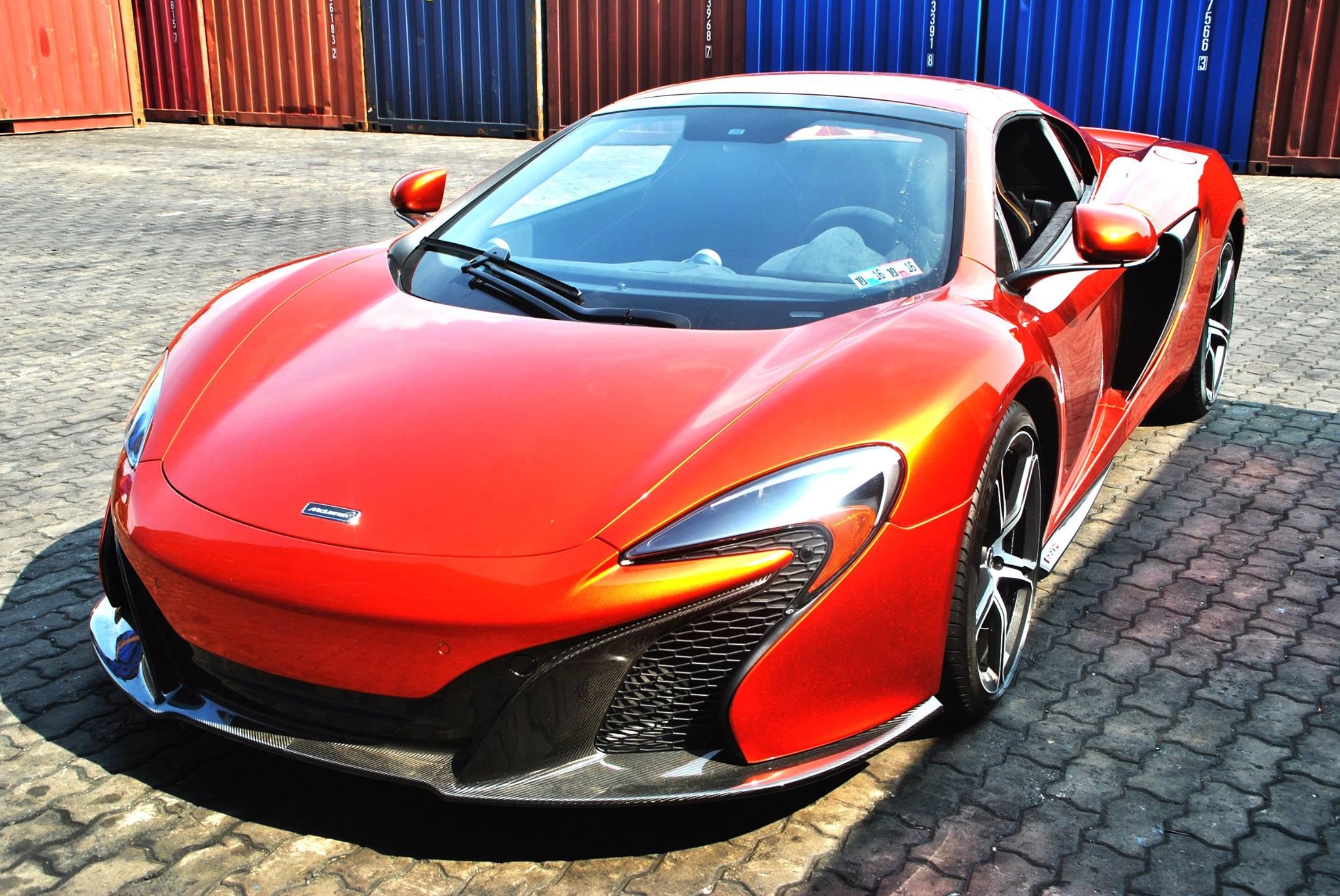 Sieu xe McLaren 650S mui tran thu 3 ve Viet Nam hinh anh
