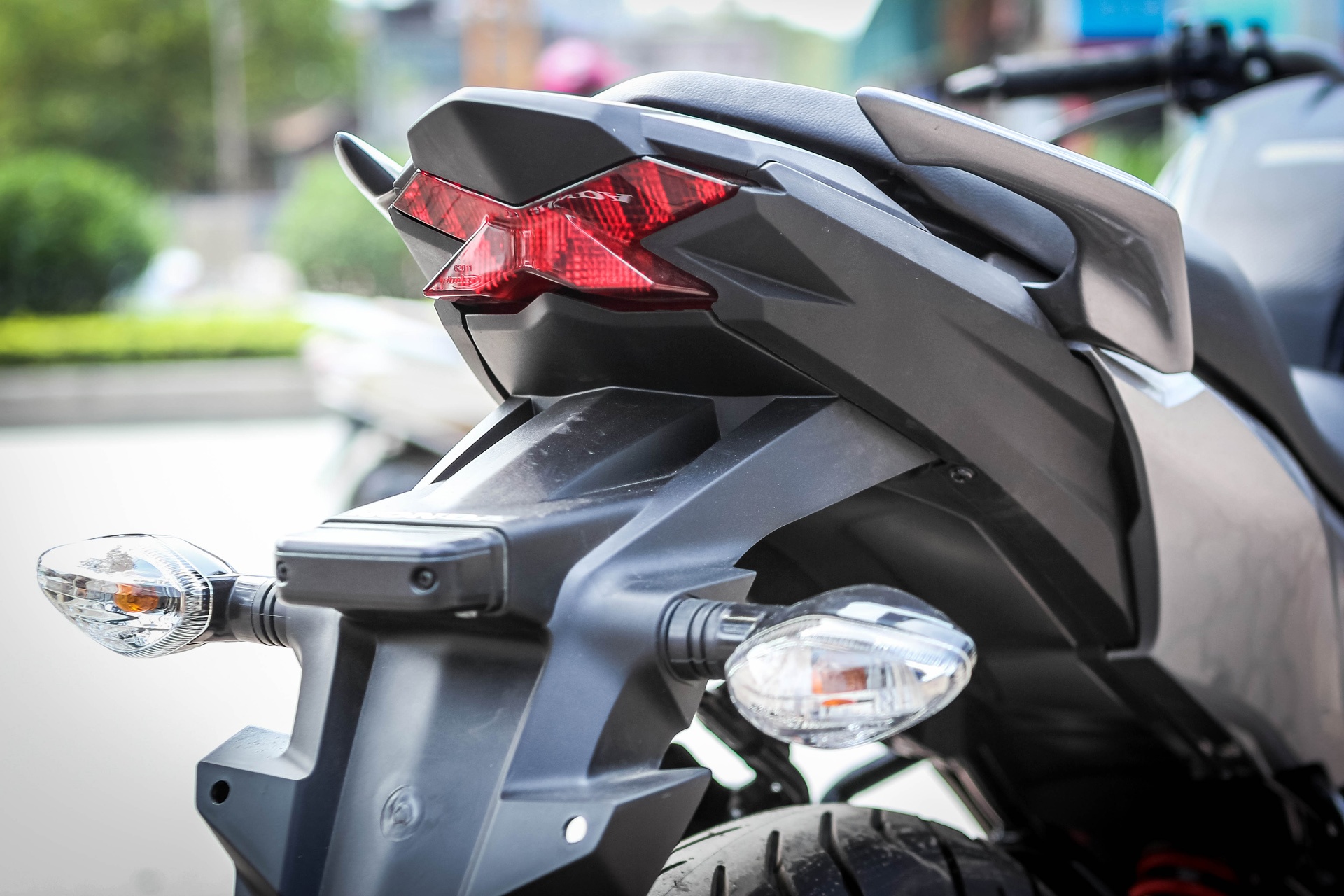 Honda CB Hornet 160R tai Viet Nam anh 8